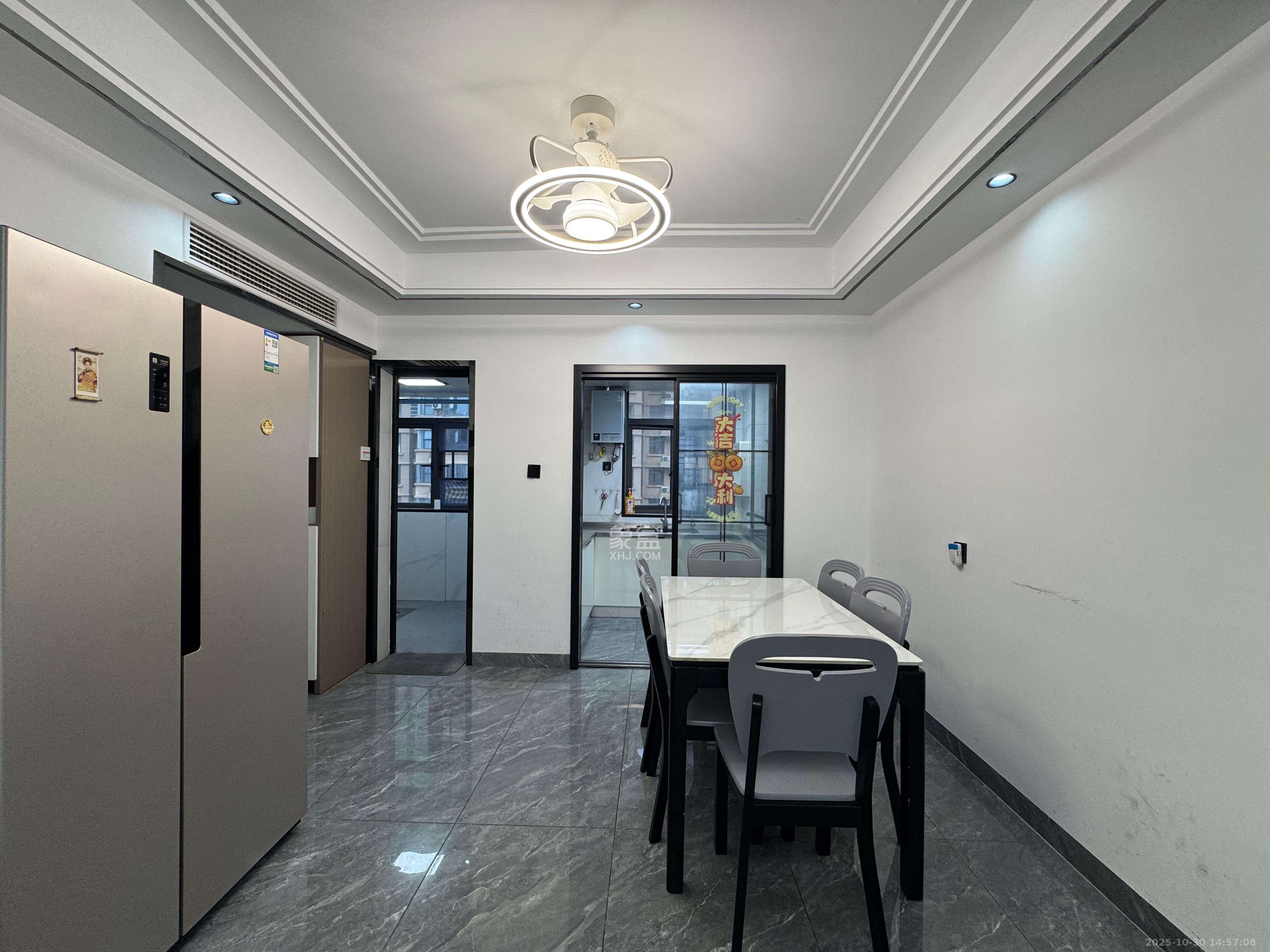 嘉雨兴园  2室1厅1卫    3000.0元/月室内图