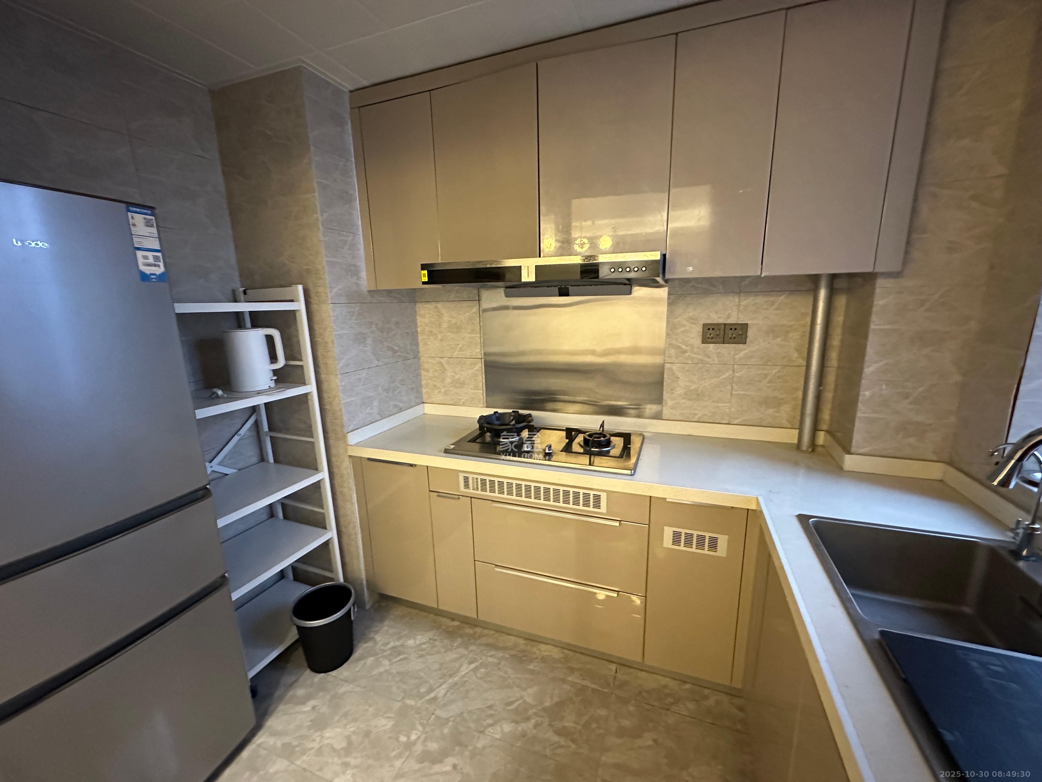 梅溪悦章  4室2厅2卫    4200.0元/月 梅溪悦章  4室2厅2卫    4200.0元/月室内图