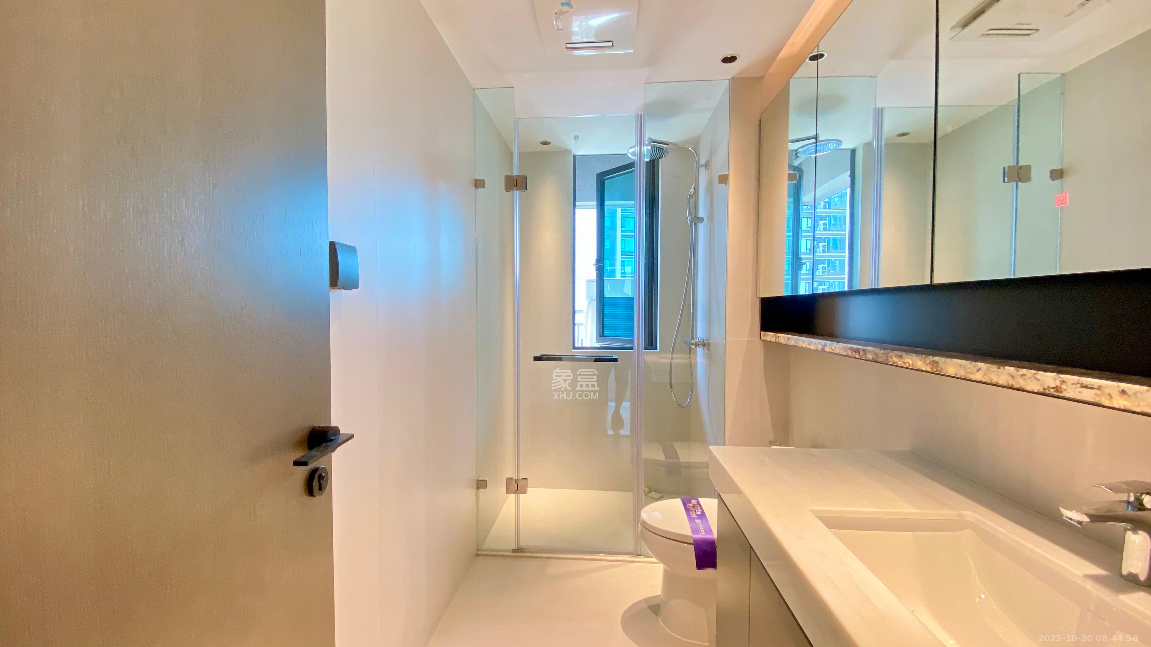 中海阅湘台  4室2厅3卫    11000.0元/月 中海阅湘台  4室2厅3卫    11000.0元/月室内图