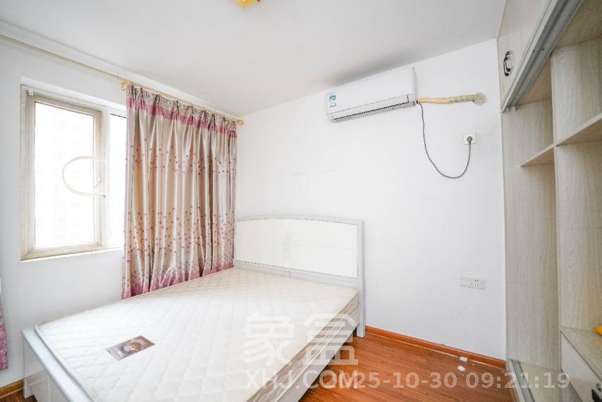 丽发新城  1室0厅0卫    1600.0元/月室内图