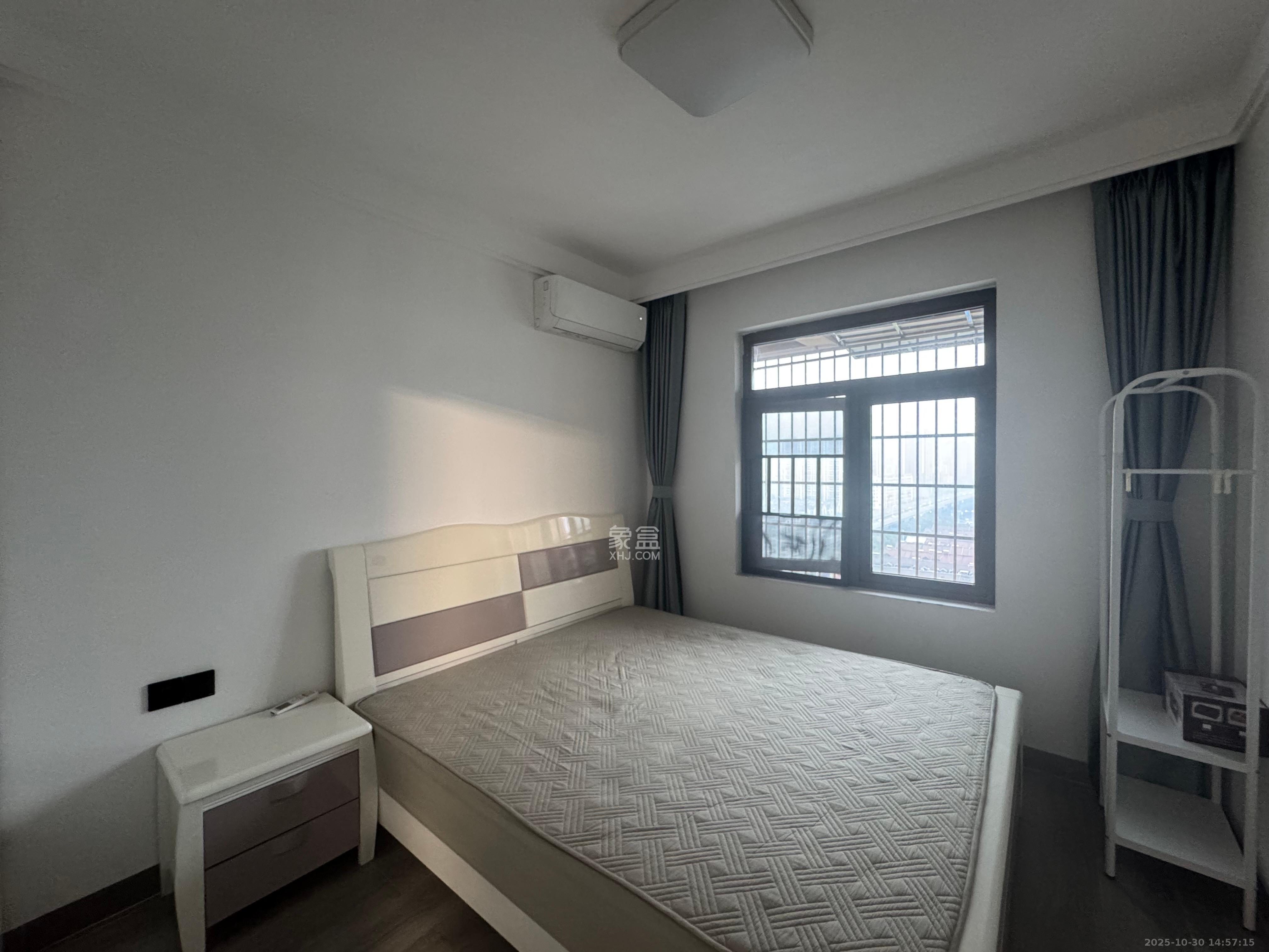 嘉雨兴园  2室1厅1卫    3000.0元/月室内图