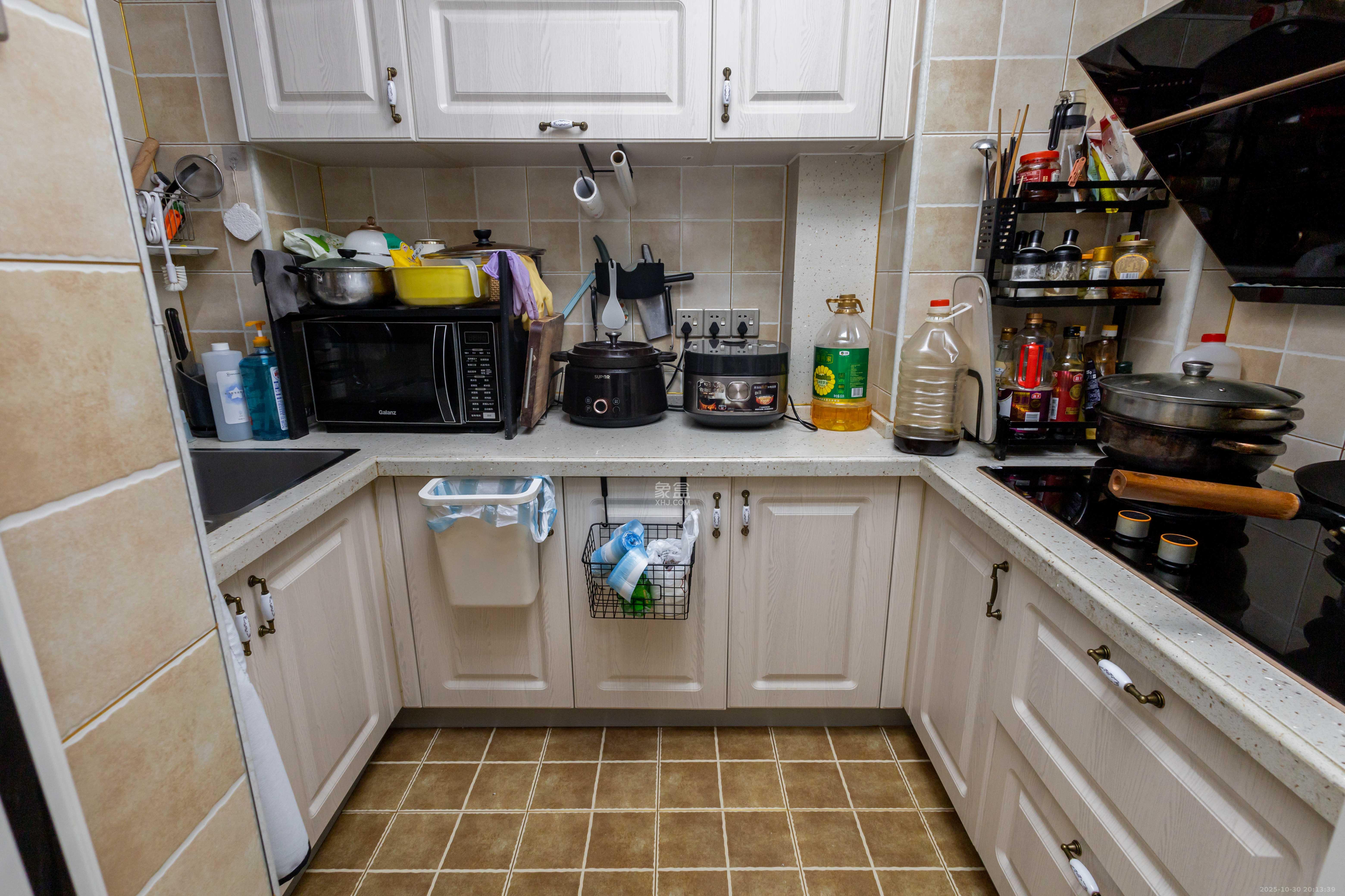 芙蓉万国城MOMA（卓越汇富苑）  3室1厅1卫    98.8万厨房