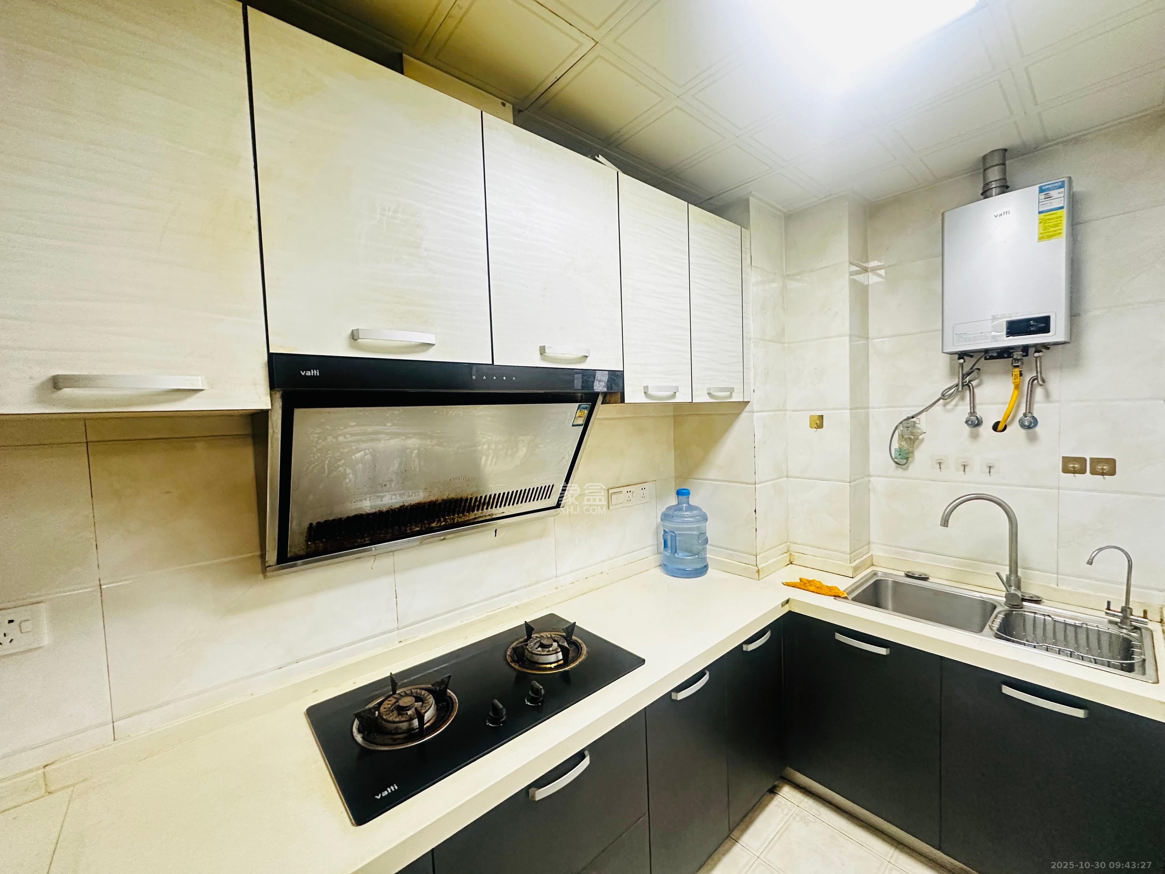 梅溪湖合能璞丽  3室2厅2卫    3400.0元/月室内图