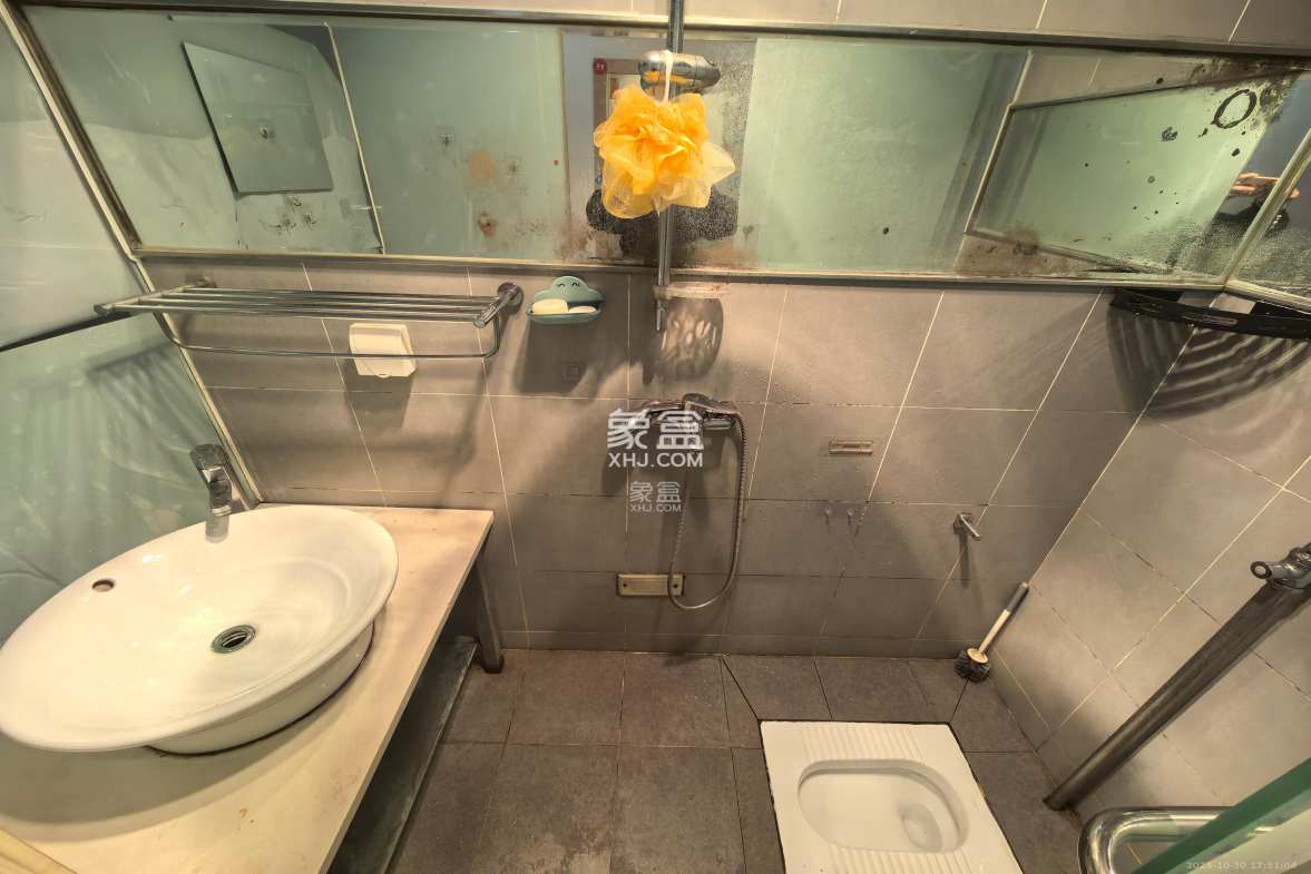 华润凤凰城一期 1室1厅1卫 1500.0元/月 华润凤凰城一期 1室1厅1卫 1500.0元/月室内图