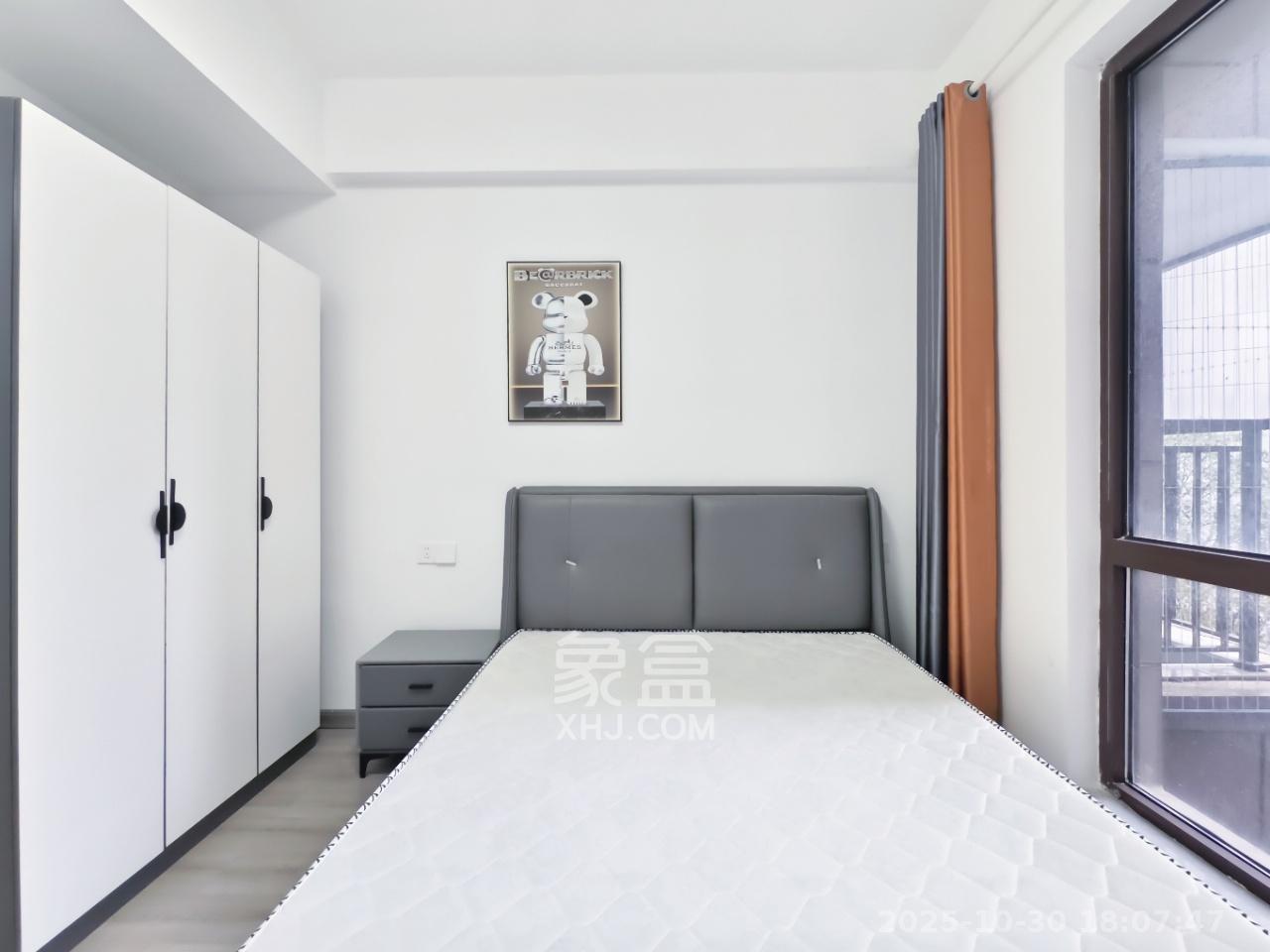 天一康园(湖南电力科技园) 4室2厅2卫 3800.0元/月 天一康园(湖南电力科技园) 4室2厅2卫 3800.0元/月室内图