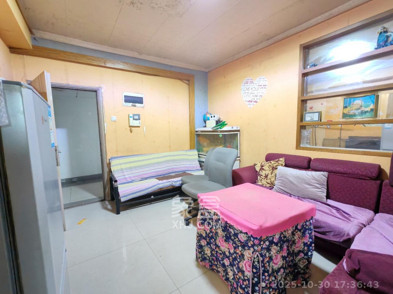 东方银座(东方摩卡) 1室1厅1卫 1000.0元/月 东方银座(东方摩卡) 1室1厅1卫 1000.0元/月室内图