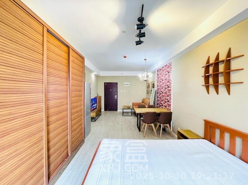 地质家园一、二期（地泰人民公馆）  1室1厅1卫    2200.0元/月室内图