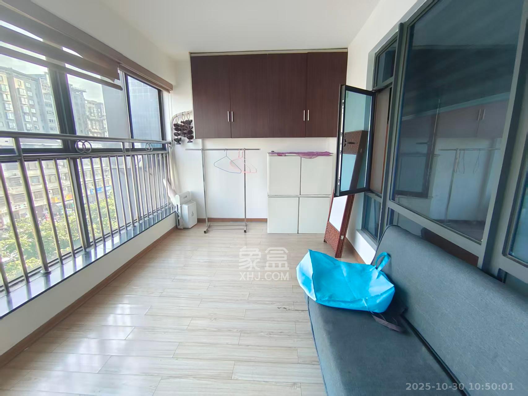 BOBO天下城（CTA财富中心）  2室2厅1卫    2000.0元/月室内图