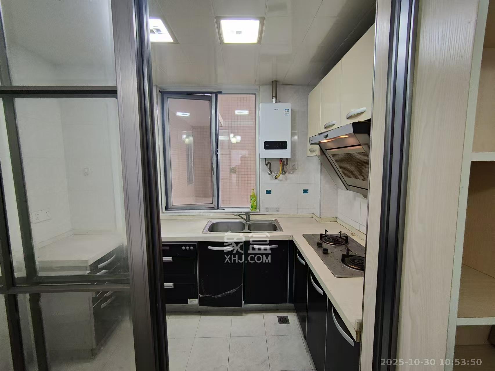 恒广国际景园一二区  3室2厅1卫    2000.0元/月室内图