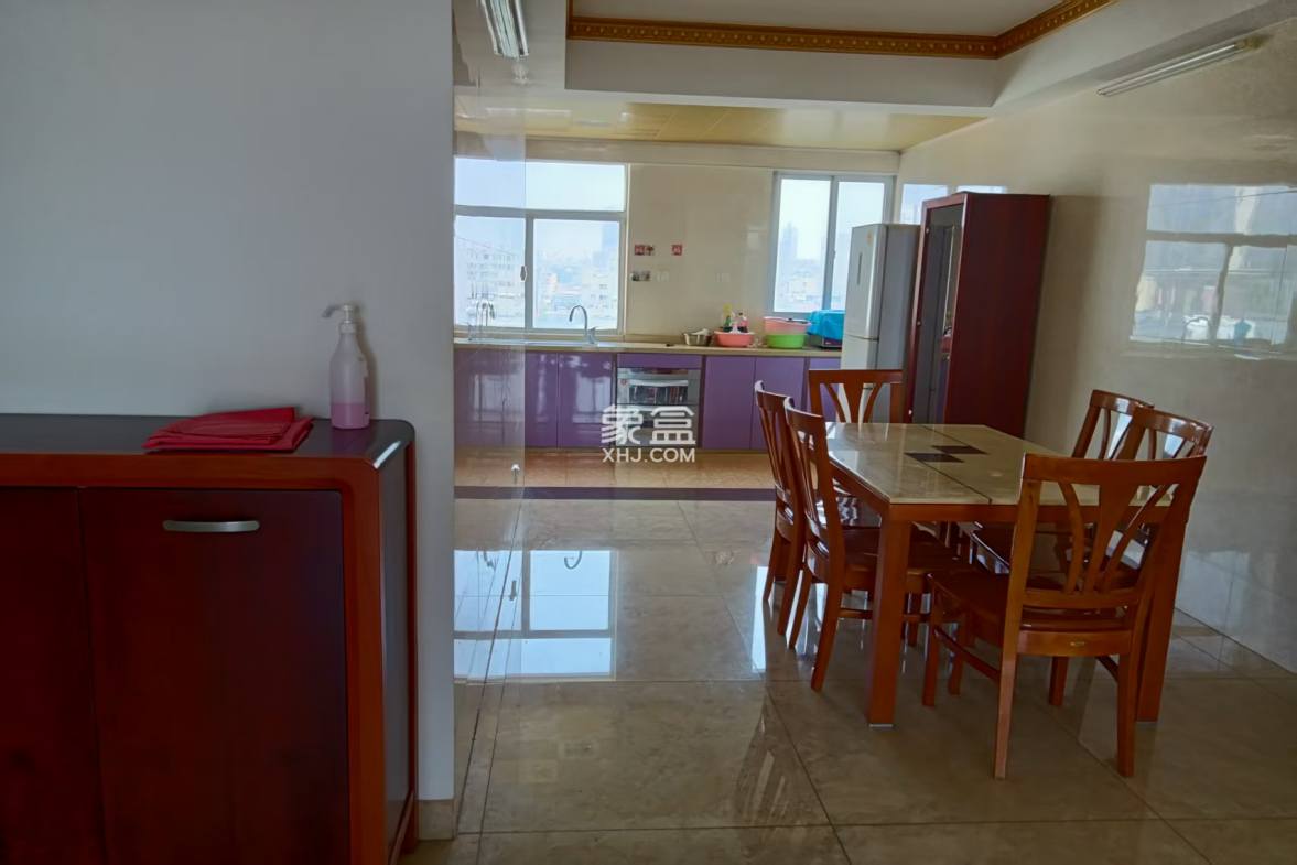 龙华区检察院宿舍 4室2厅2卫 3300.0元/月 龙华区检察院宿舍 4室2厅2卫 3300.0元/月室内图