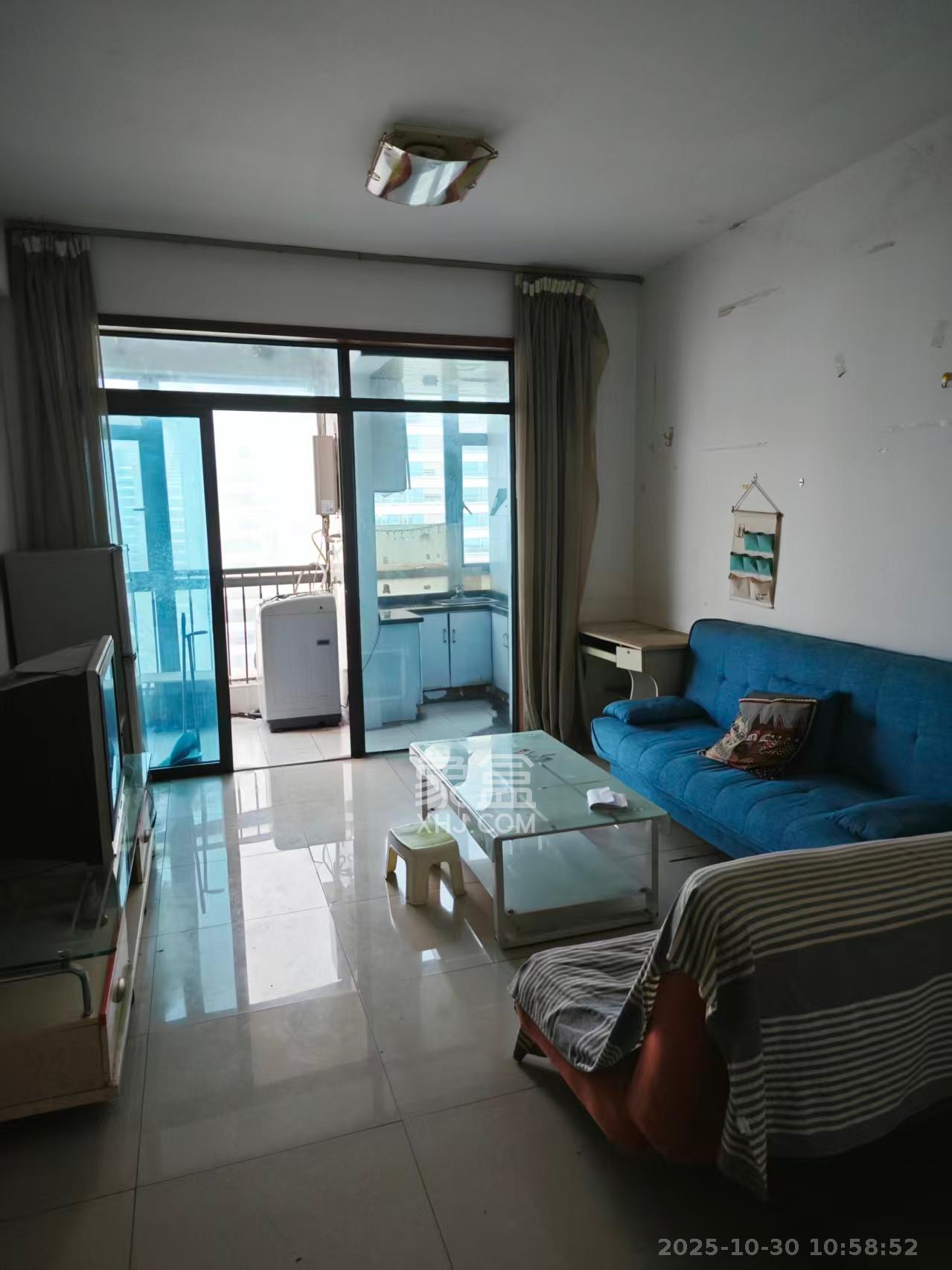 BOBO天下城（CTA财富中心）  1室1厅1卫    1500.0元/月