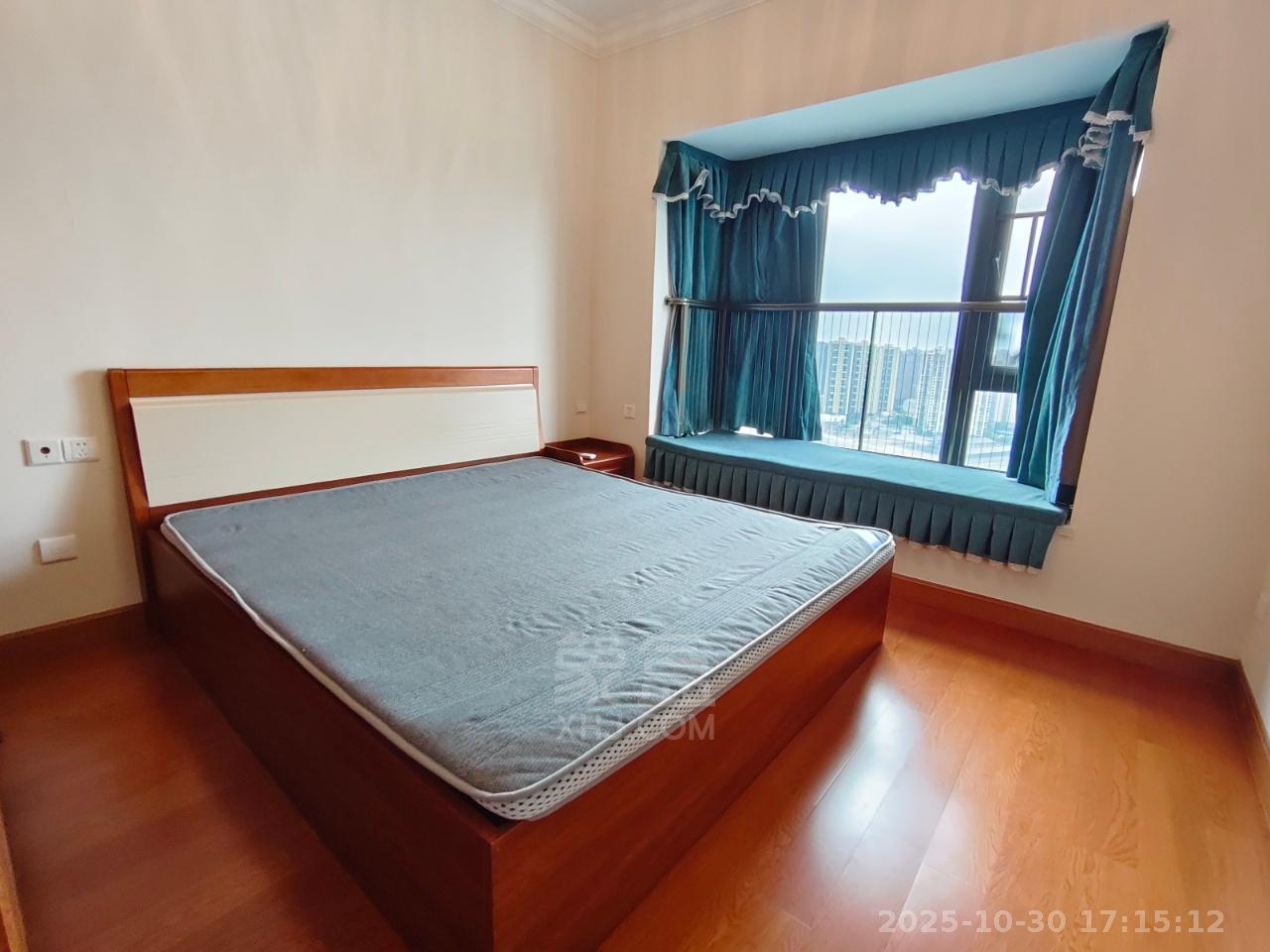 恒大林溪郡  3室2厅2卫    1950.0元/月室内图