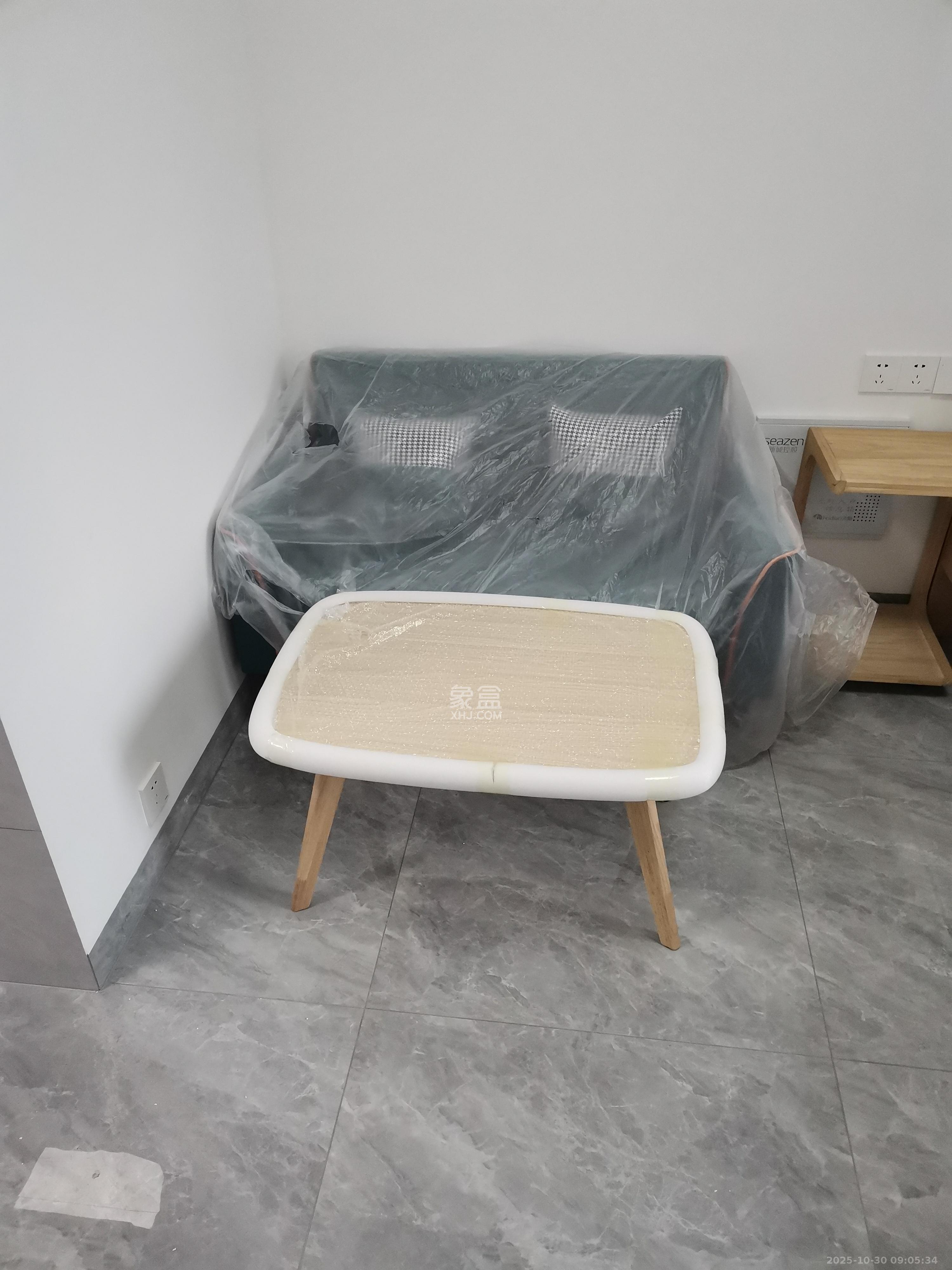 新城悦隽公园  1室1厅1卫    1200.0元/月