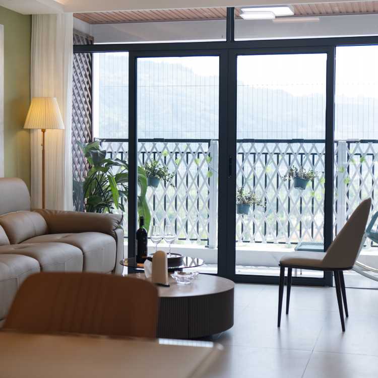 宁邦广场 4室2厅2卫 80.0万 宁邦广场 4室2厅2卫 80.0万客厅