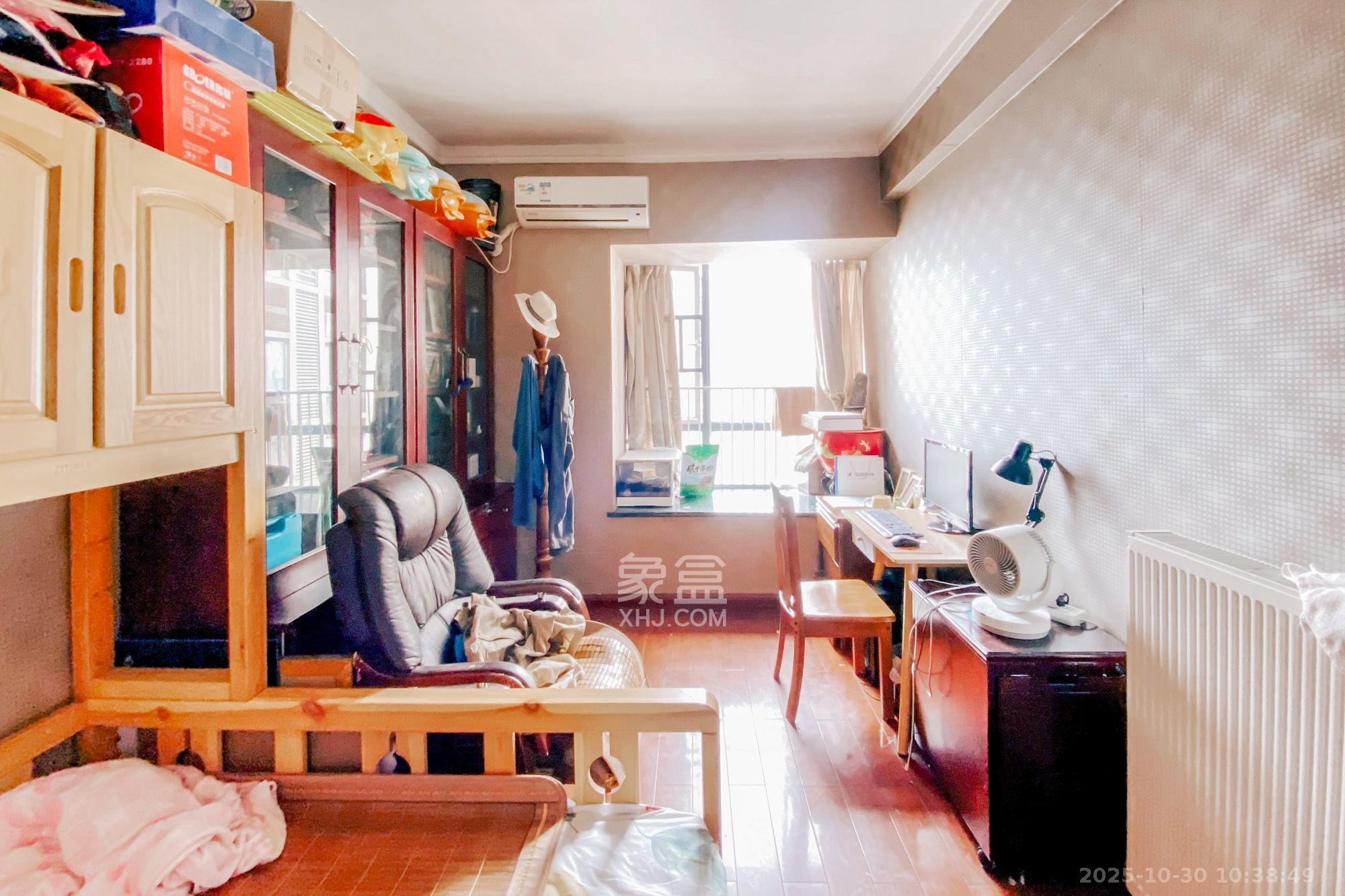 金麓国际  3室1厅1卫    2800.0元/月室内图