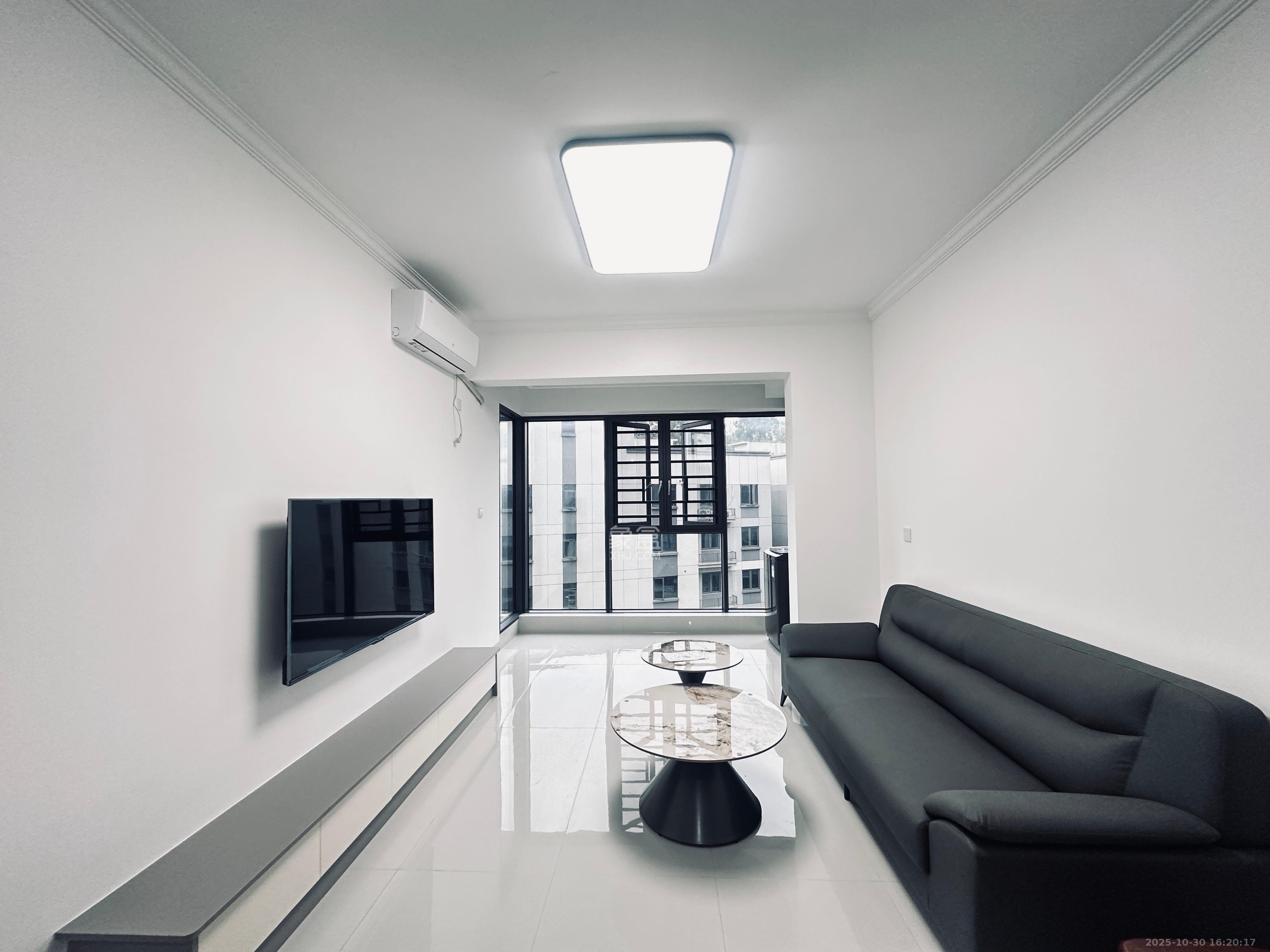 湖湘时代名邸公园壹号  2室1厅1卫    2400.0元/月