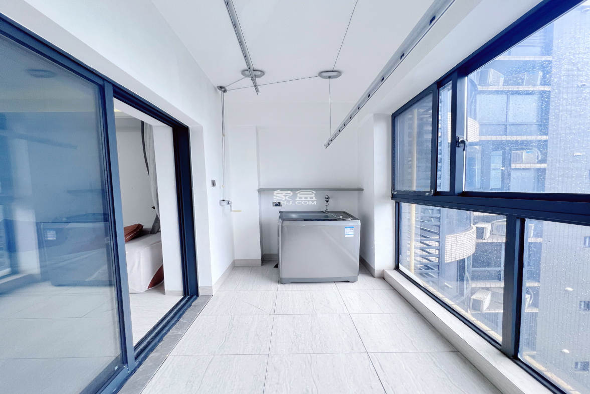 宇建国贸城 2室2厅1卫 3700.0元/月 宇建国贸城 2室2厅1卫 3700.0元/月室内图