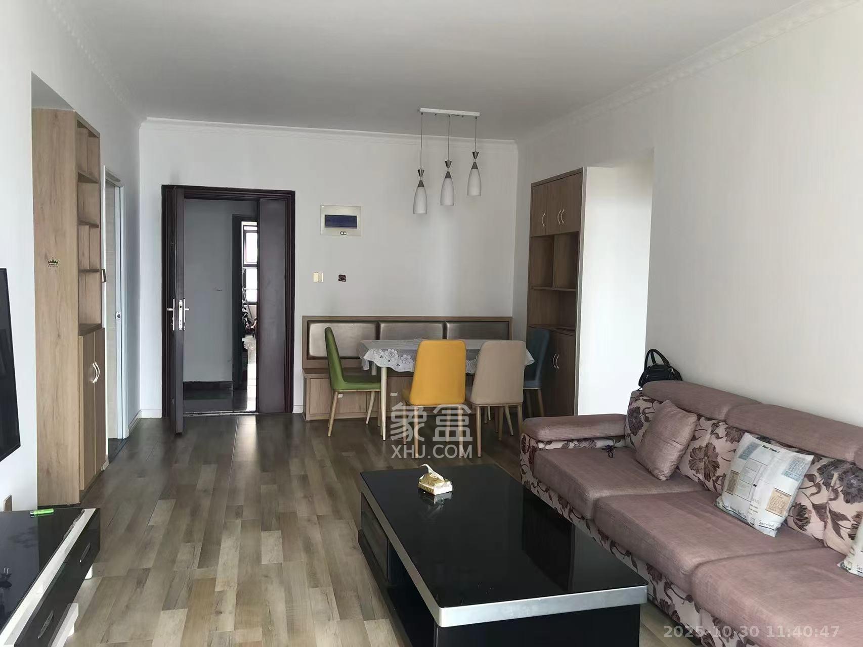 北京御园一二期（国泰嘉园）  3室2厅1卫    2600.0元/月