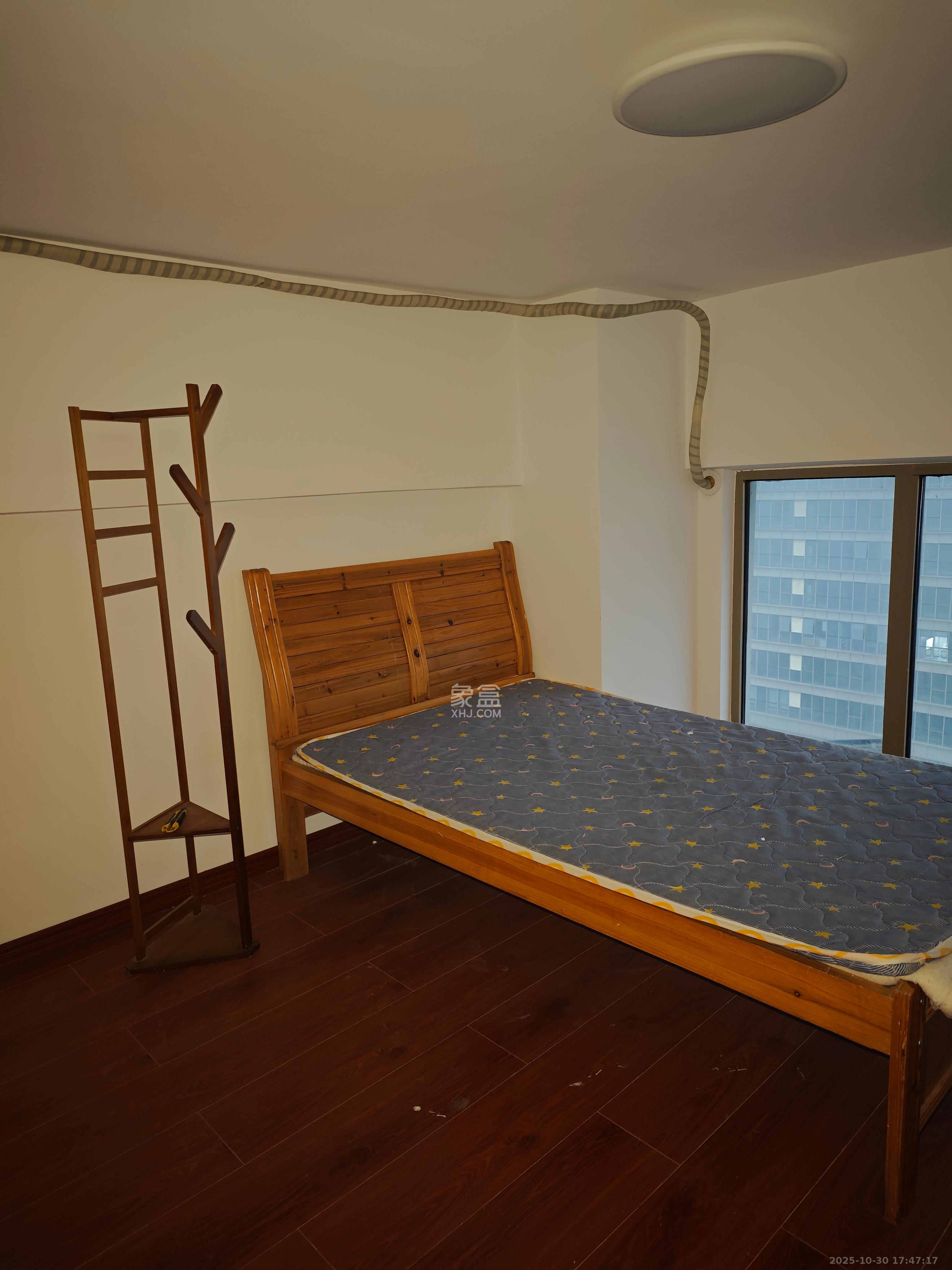 梅溪湖金茂湾  2室1厅1卫    1500.0元/月室内图