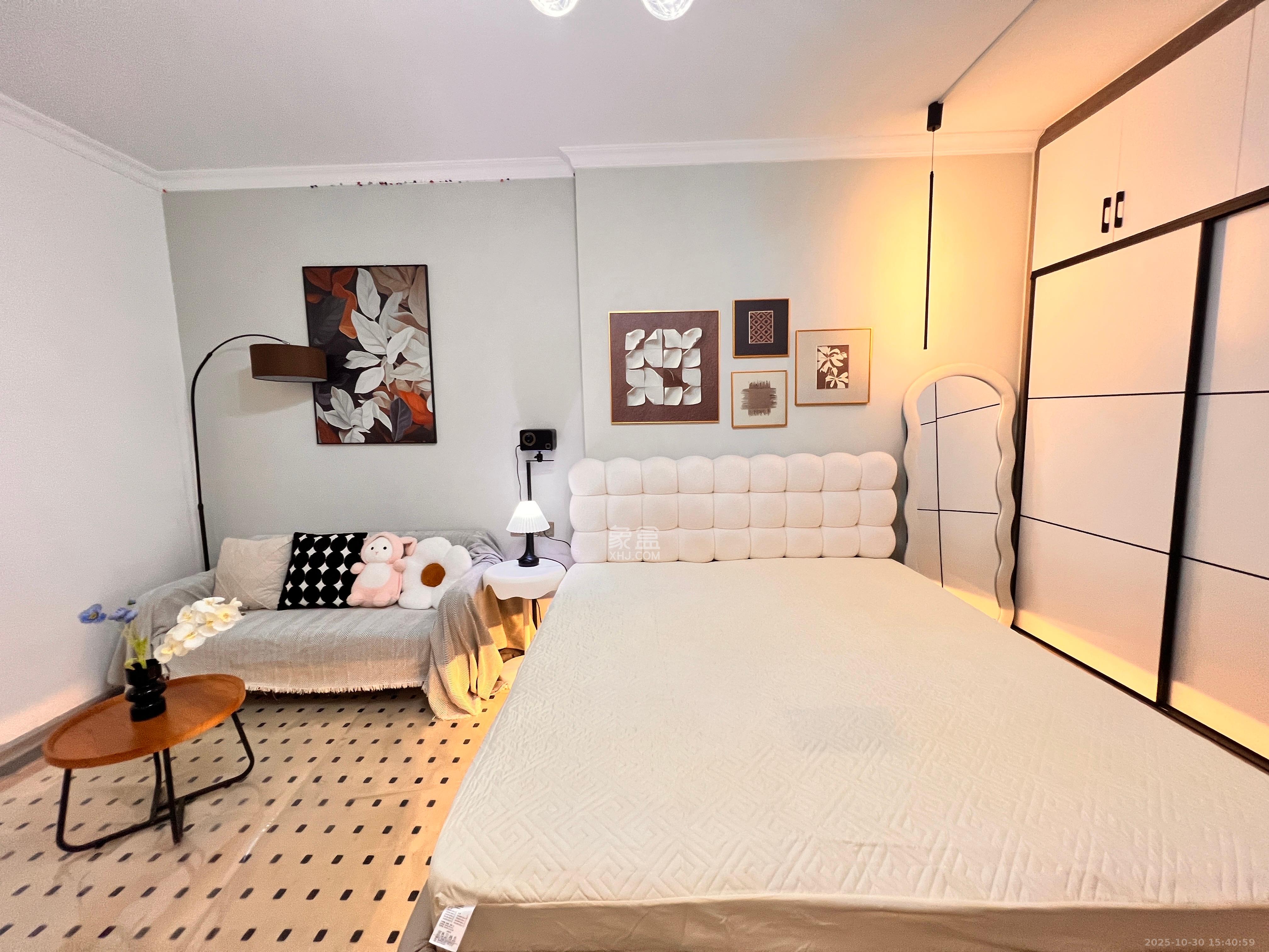 国泰九龙湾  1室0厅0卫    1700.0元/月室内图