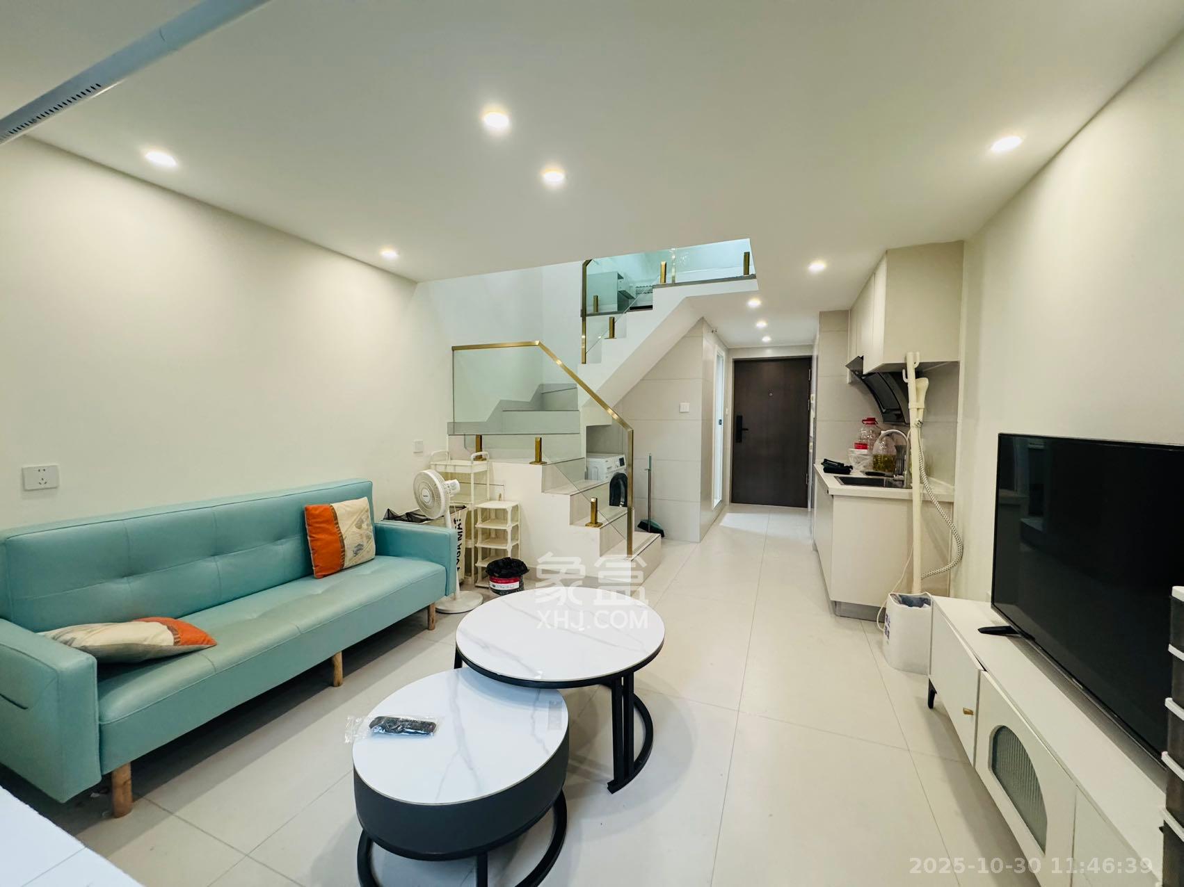 龙湖铂金岛  2室1厅1卫    2350.0元/月