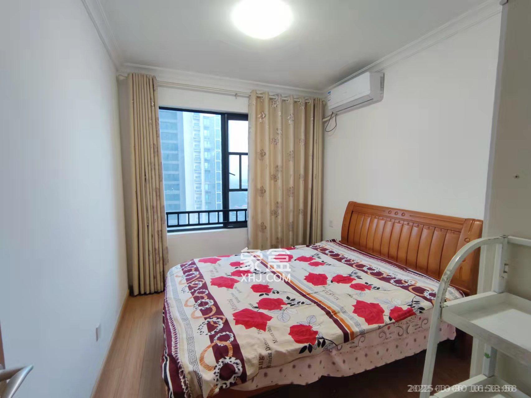 万科魅力之城  3室2厅2卫    2600.0元/月室内图