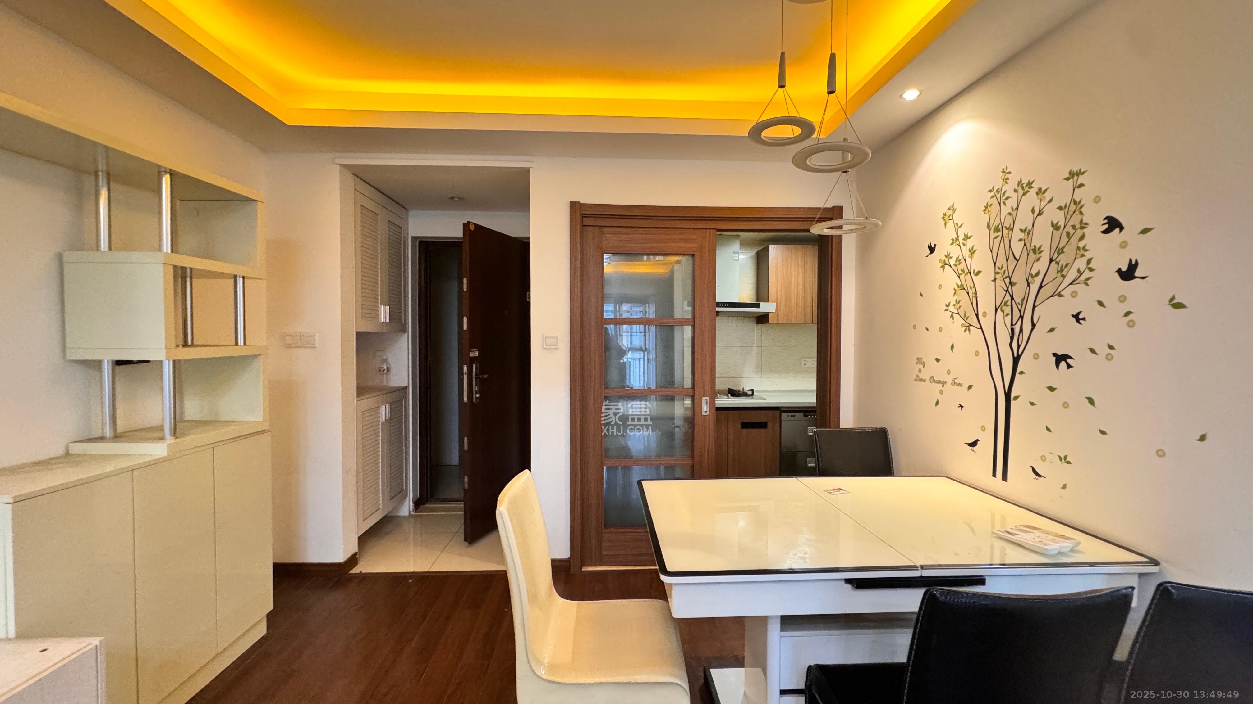 万科白鹭郡  3室2厅2卫    2900.0元/月室内图