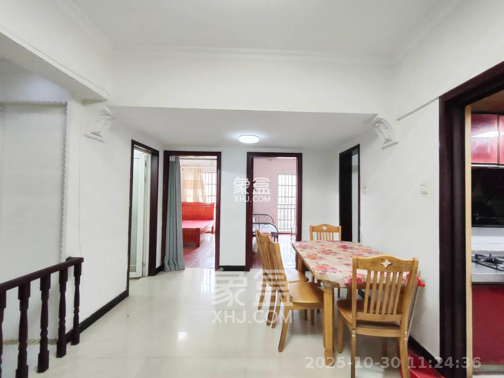 森林公园壹号（森林雅苑）  3室2厅1卫    2400.0元/月室内图