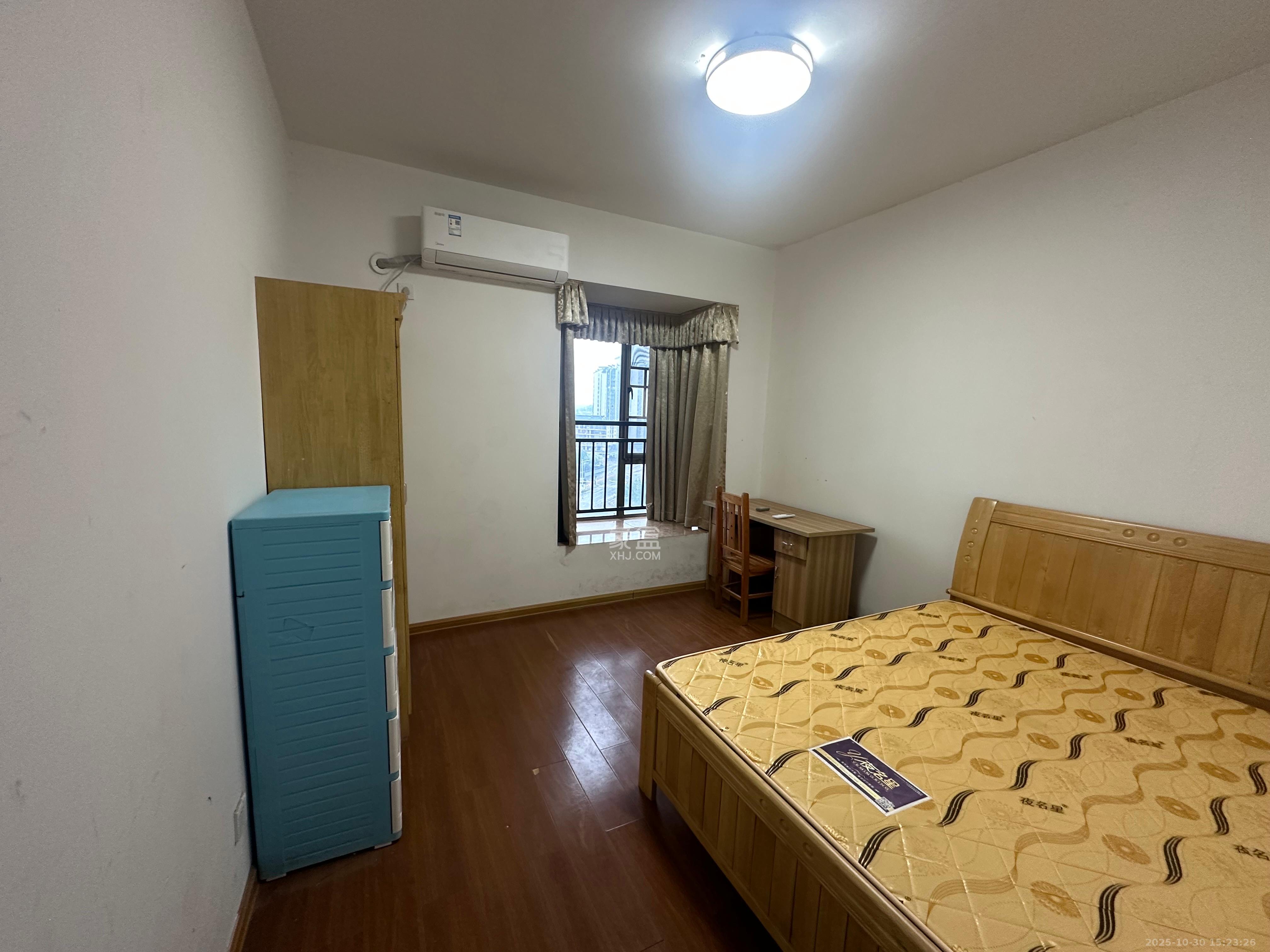 江山帝景雅典  2室2厅1卫    1800.0元/月室内图