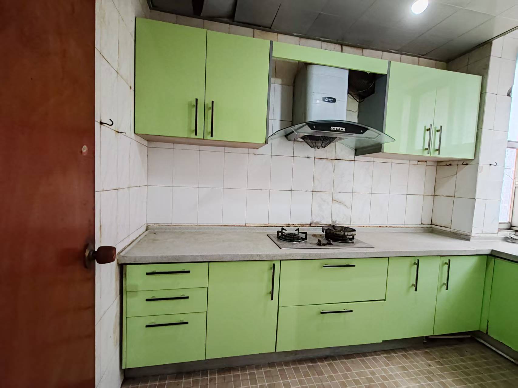 亘立龙凤小区  3室2厅1卫    39.8万 亘立龙凤小区  3室2厅1卫    39.8万客厅