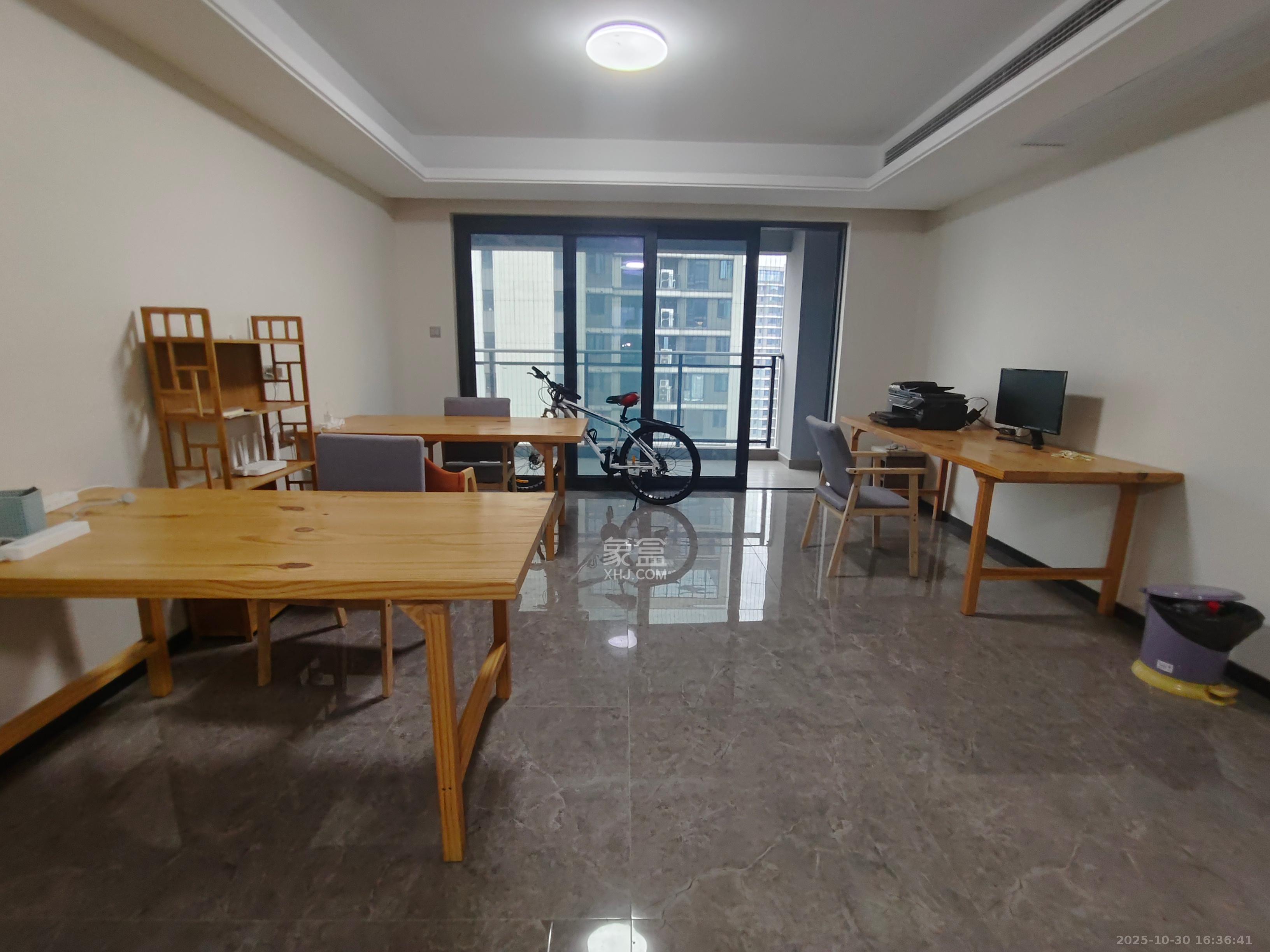 中海阅溪府  5室2厅2卫    4800.0元/月 中海阅溪府  5室2厅2卫    4800.0元/月