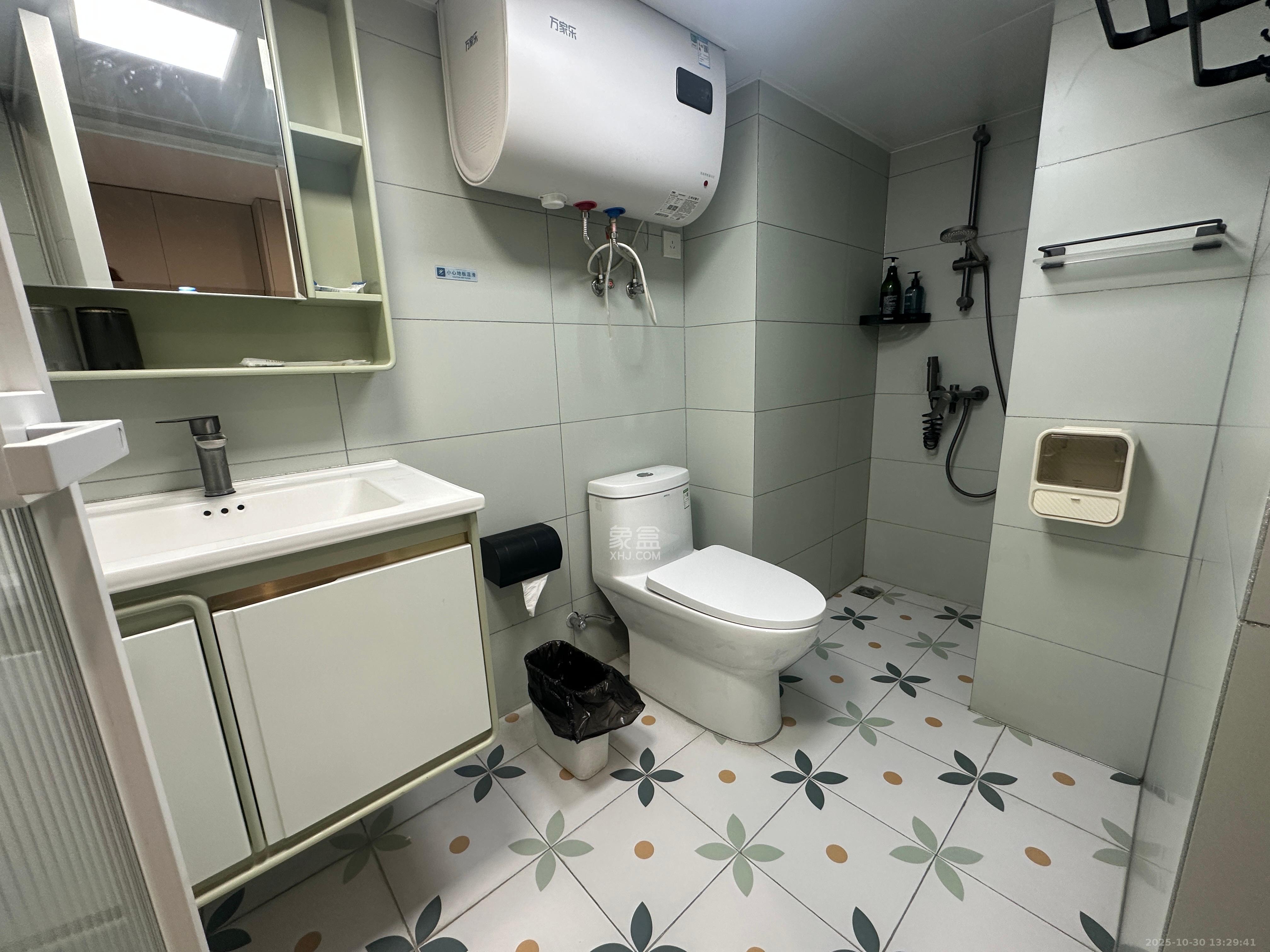 北辰时光里  2室1厅1卫    2000.0元/月 北辰时光里  2室1厅1卫    2000.0元/月室内图