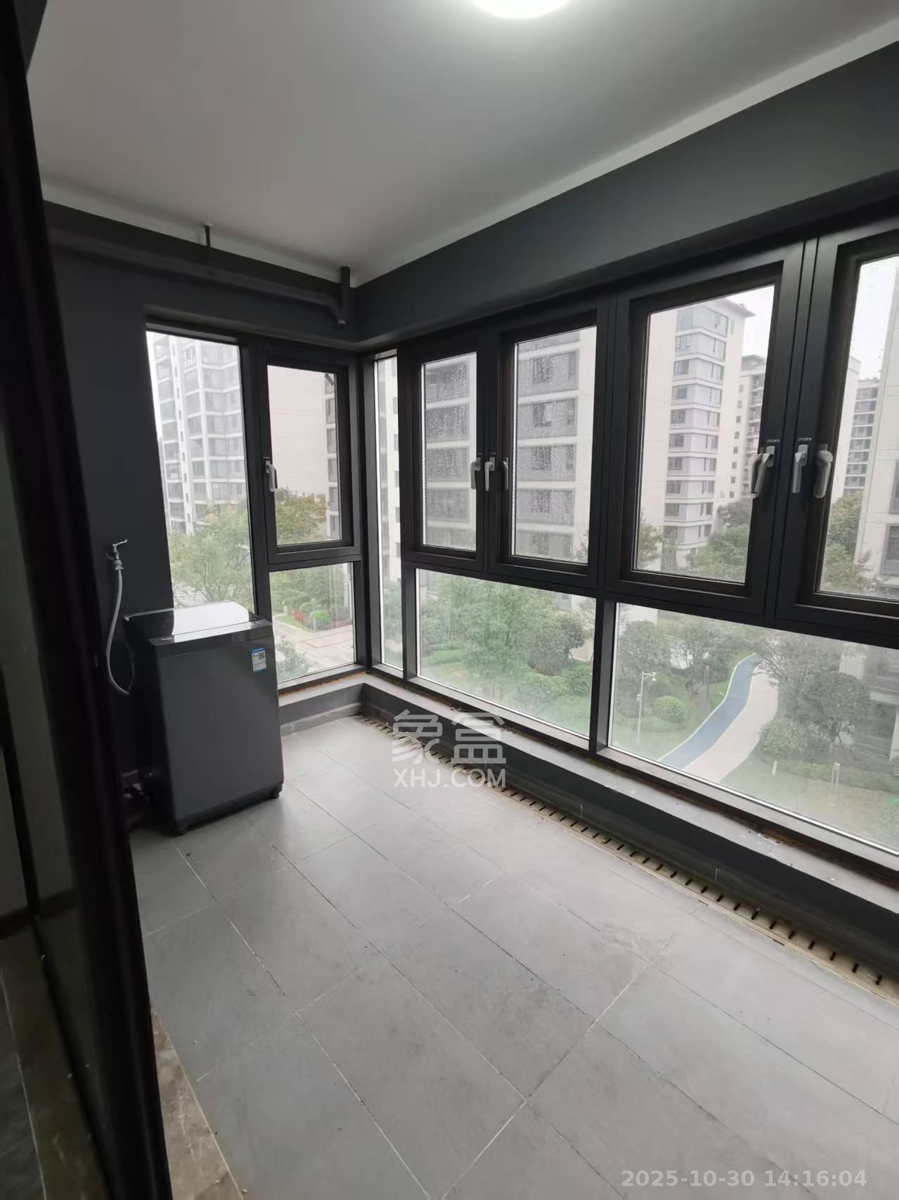 梦想麓隐天境  4室2厅2卫    3000.0元/月室内图