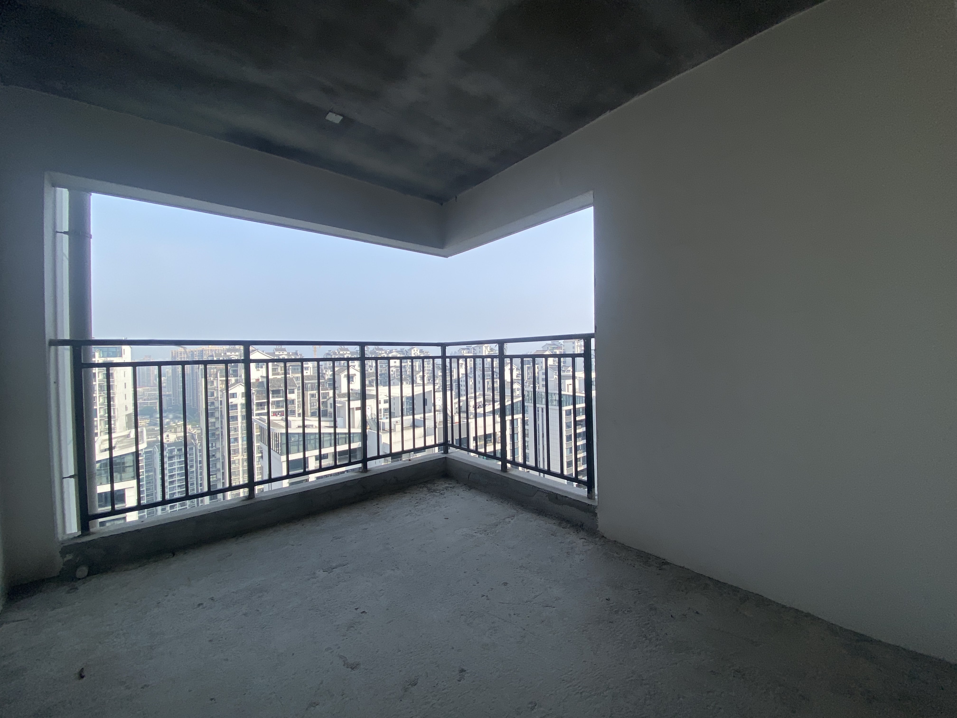 汇方雁归来  4室2厅2卫    79.8万客厅