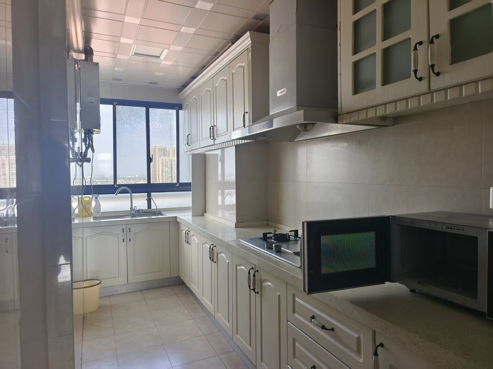 龙洲馨苑 2室2厅1卫 1650.0元/月 龙洲馨苑 2室2厅1卫 1650.0元/月室内图