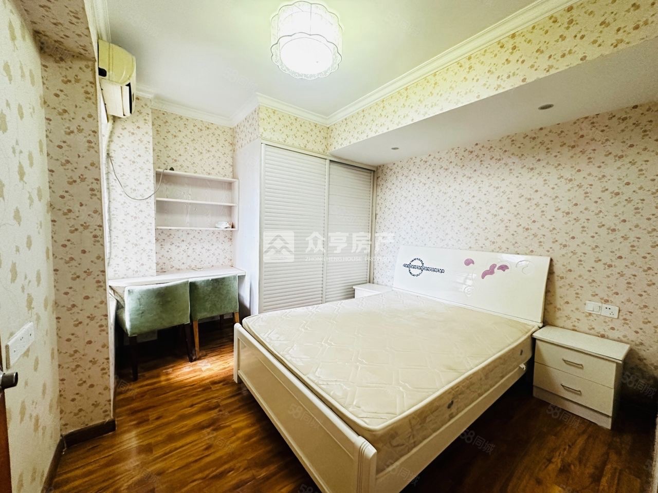 高盛澧园一二期  2室1厅1卫    1400.0元/月 高盛澧园一二期  2室1厅1卫    1400.0元/月室内图