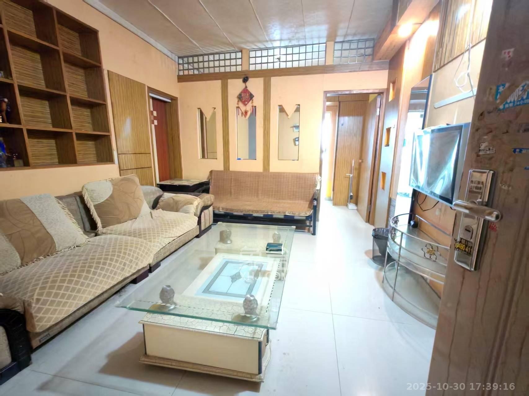 东方银座(东方摩卡)  1室1厅1卫    1200.0元/月 东方银座(东方摩卡)  1室1厅1卫    1200.0元/月室内图