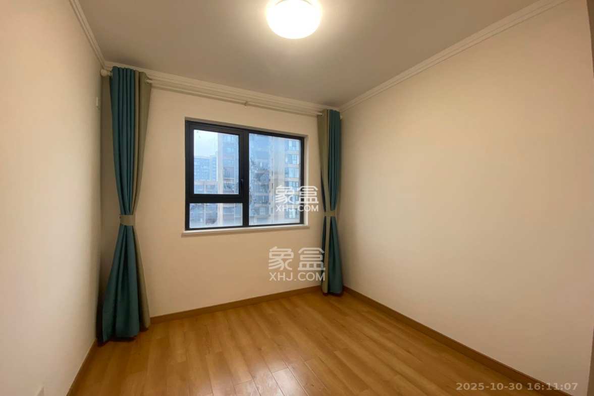 中建嘉和城凤凰台(中建瑞兴家园) 4室2厅2卫 2700.0元/月 中建嘉和城凤凰台(中建瑞兴家园) 4室2厅2卫 2700.0元/月室内图