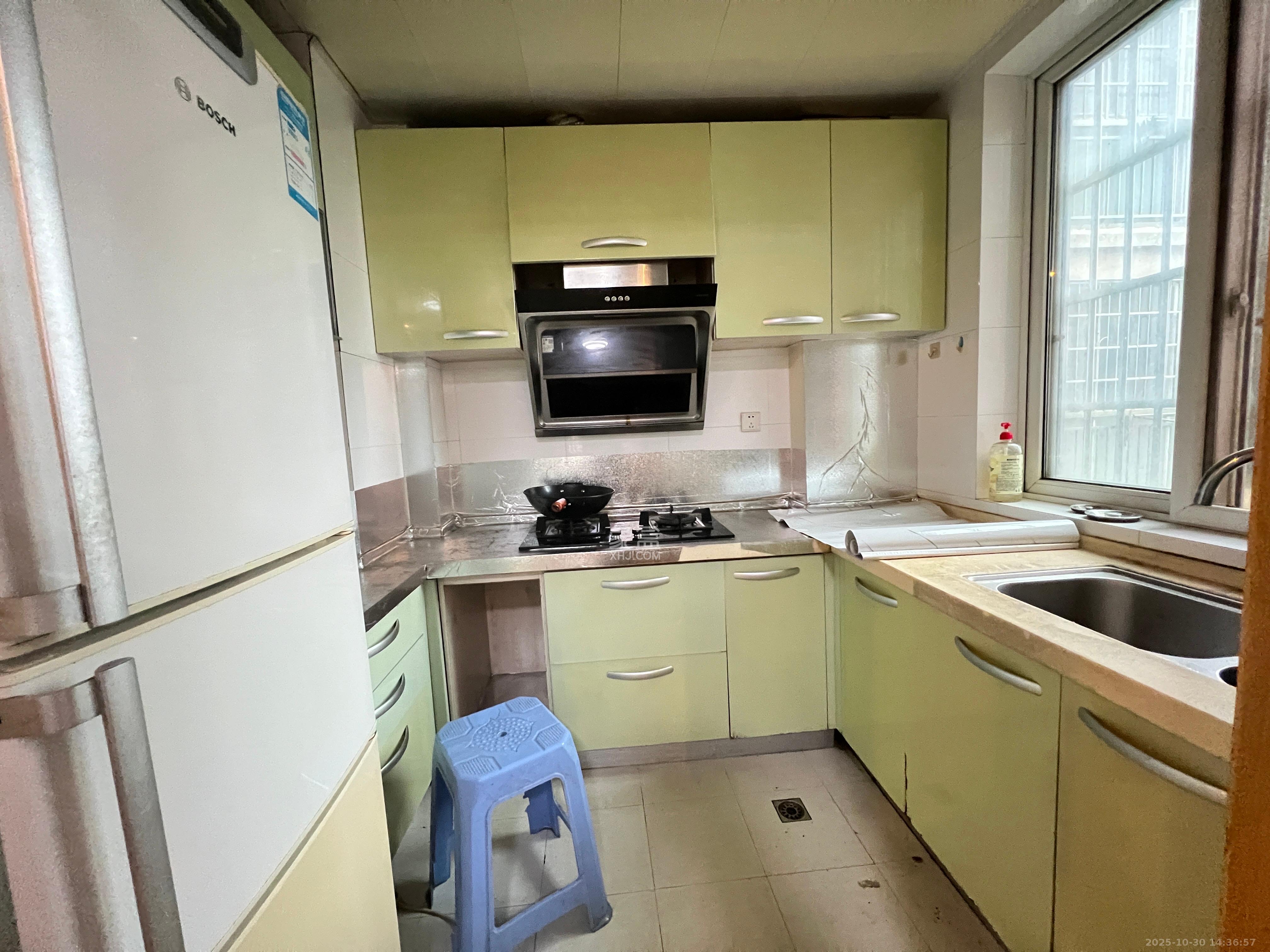 星城国际  2室2厅1卫    1400.0元/月室内图