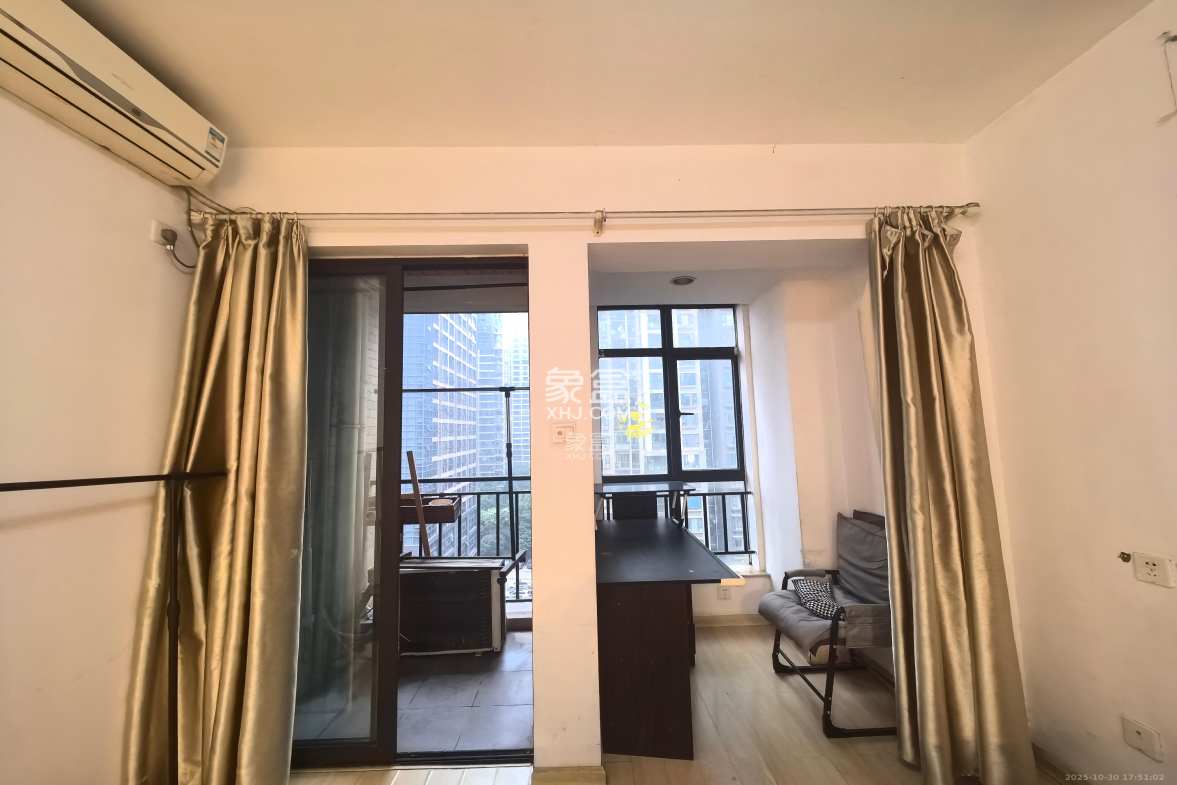 华润凤凰城一期 1室1厅1卫 1500.0元/月 华润凤凰城一期 1室1厅1卫 1500.0元/月室内图