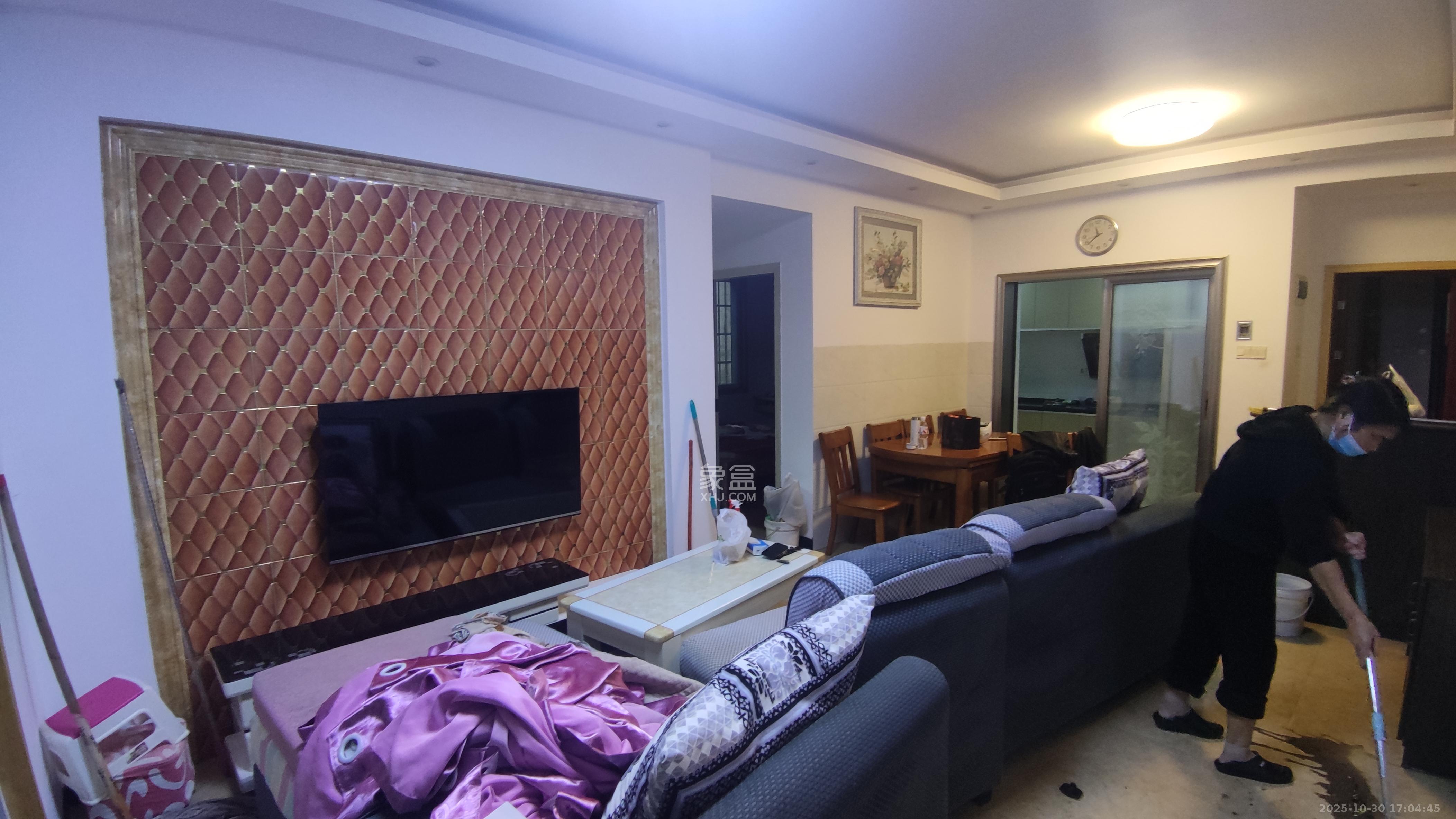 嘉顺苑  2室2厅1卫    1900.0元/月