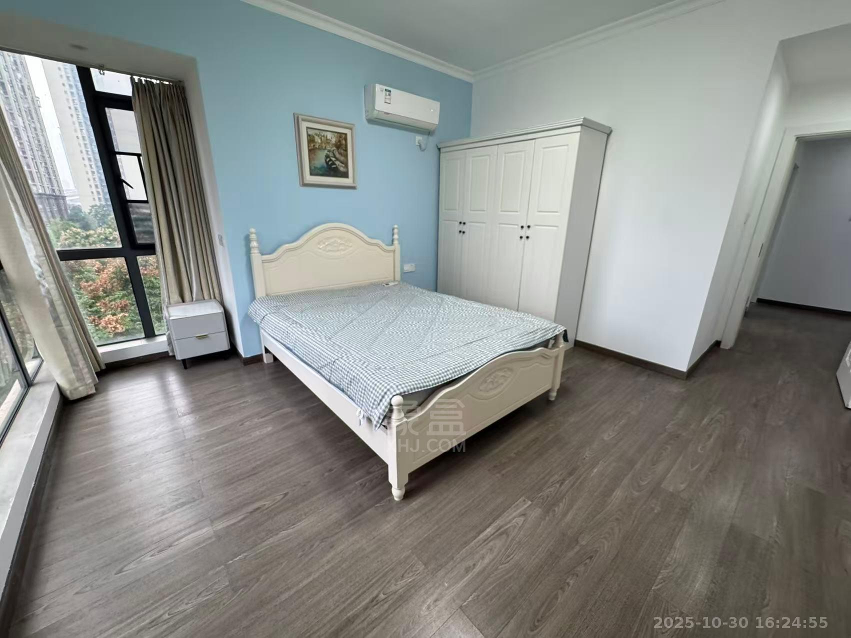 庐山春天早安华晨  3室2厅1卫    2000.0元/月室内图