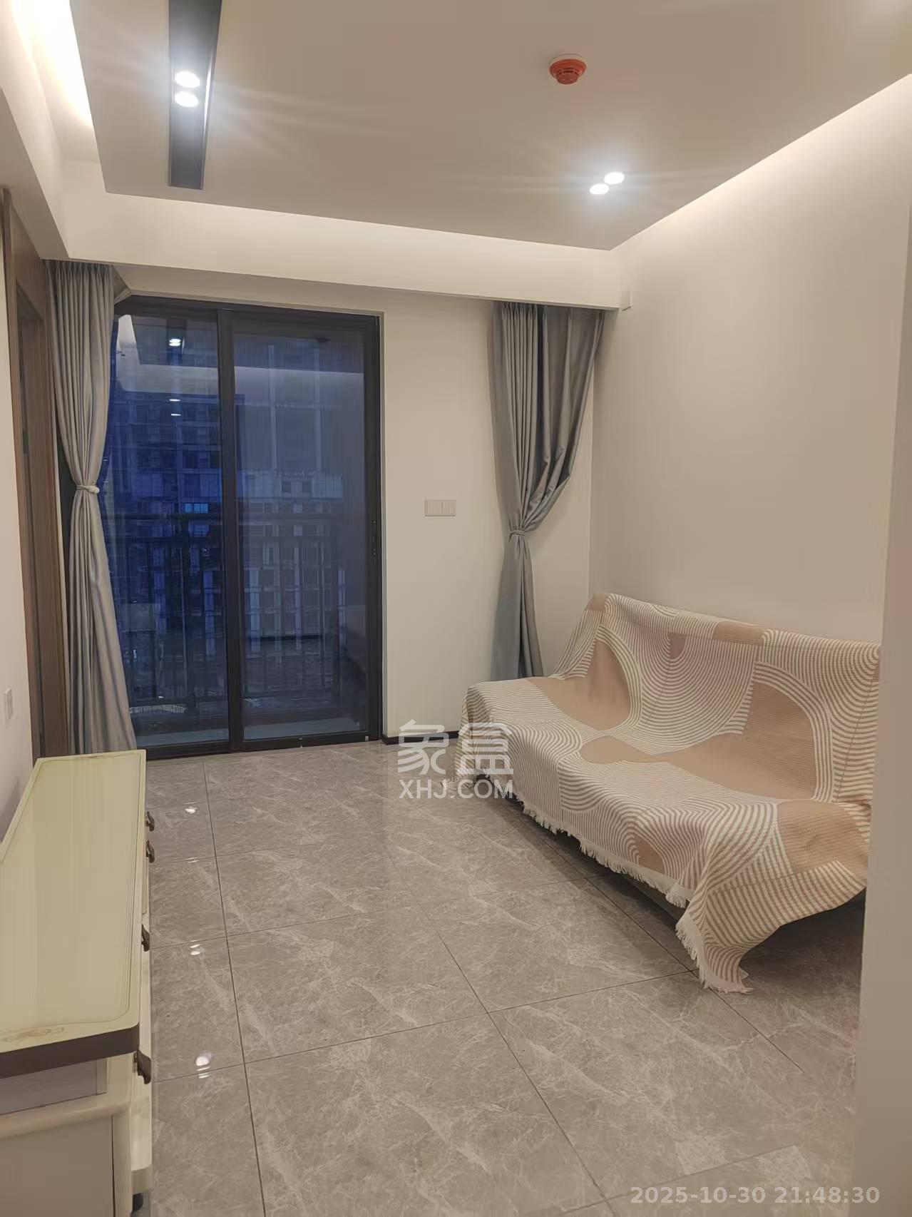 万科金色梦想D区  2室1厅1卫    2200.0元/月