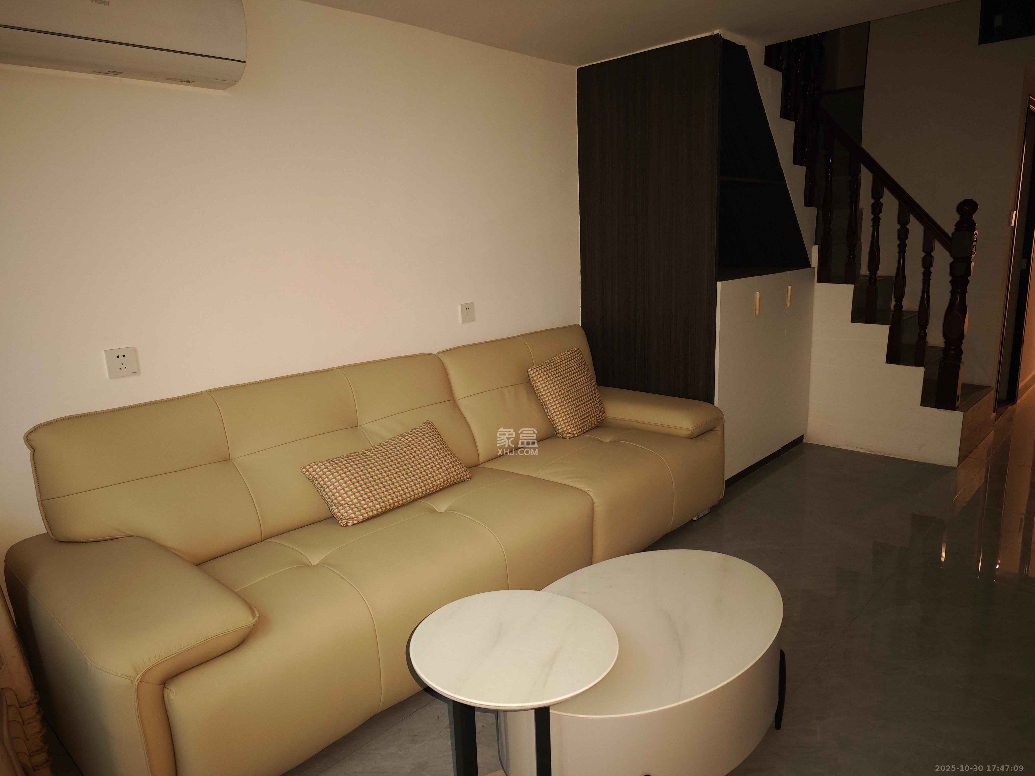 梅溪湖金茂湾 2室1厅1卫 1500.0元/月 梅溪湖金茂湾 2室1厅1卫 1500.0元/月室内图