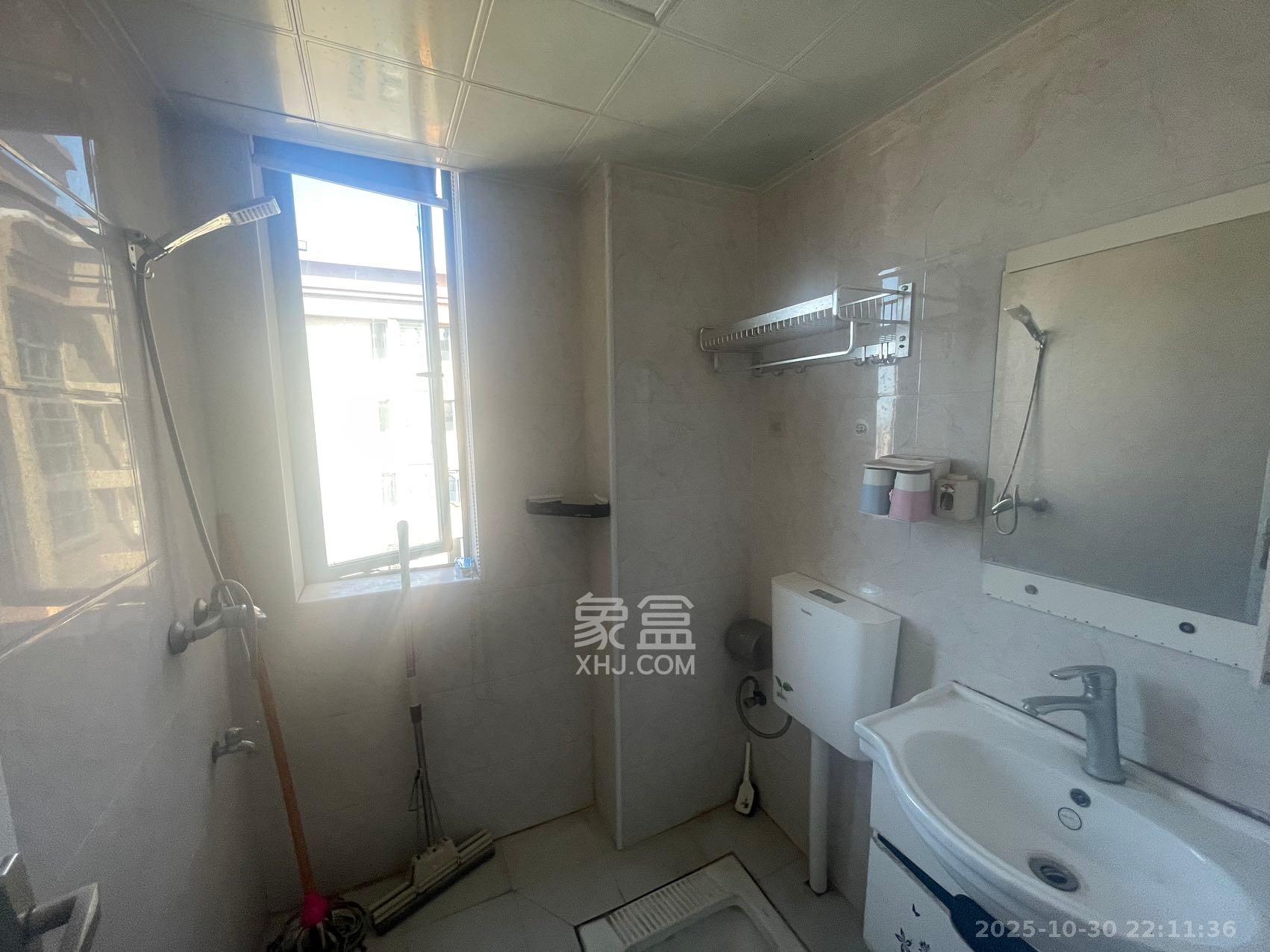 才子嘉都  2室1厅1卫    1900.0元/月室内图