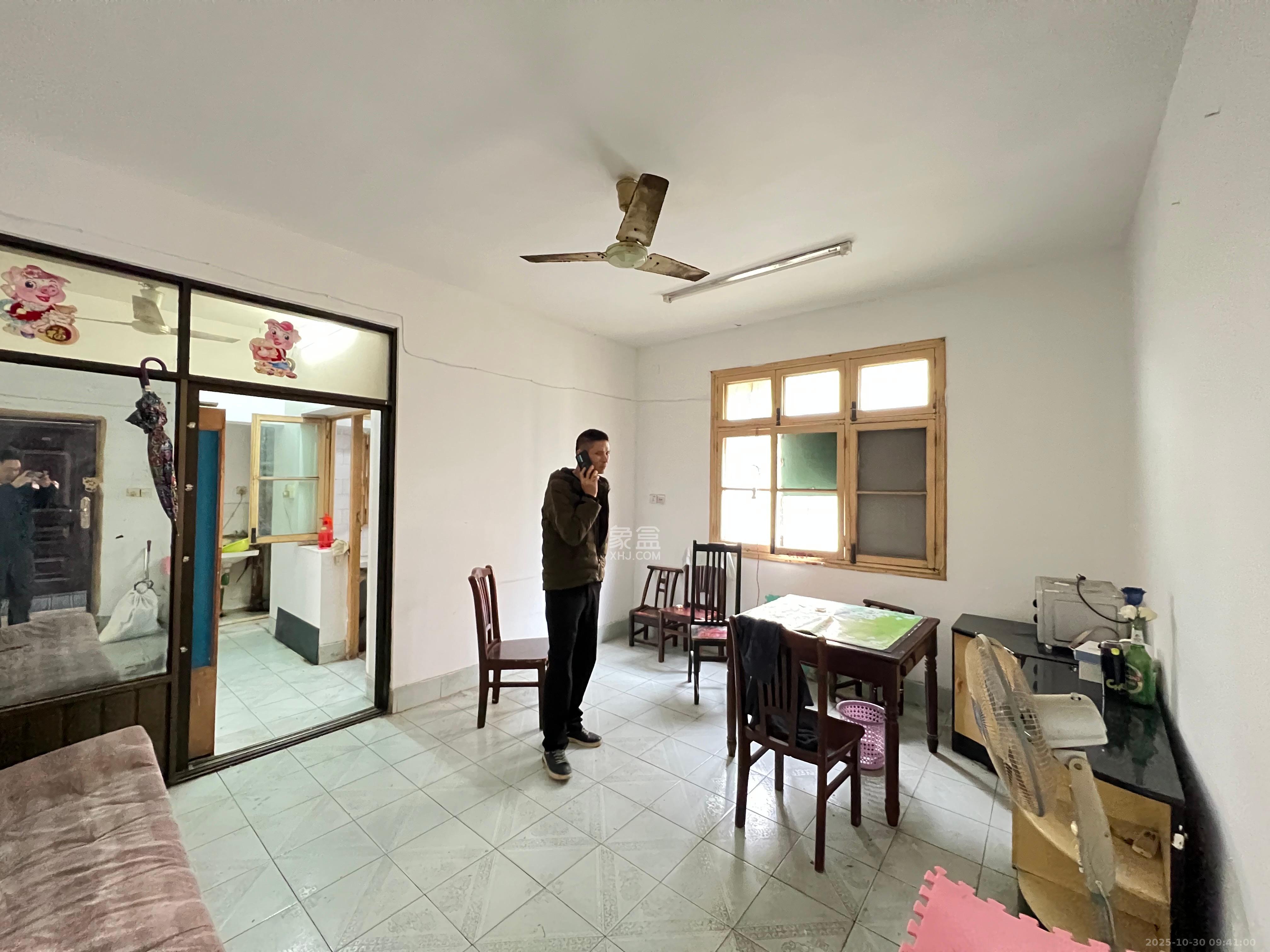 物华大院 2室2厅1卫 1200.0元/月 物华大院 2室2厅1卫 1200.0元/月室内图