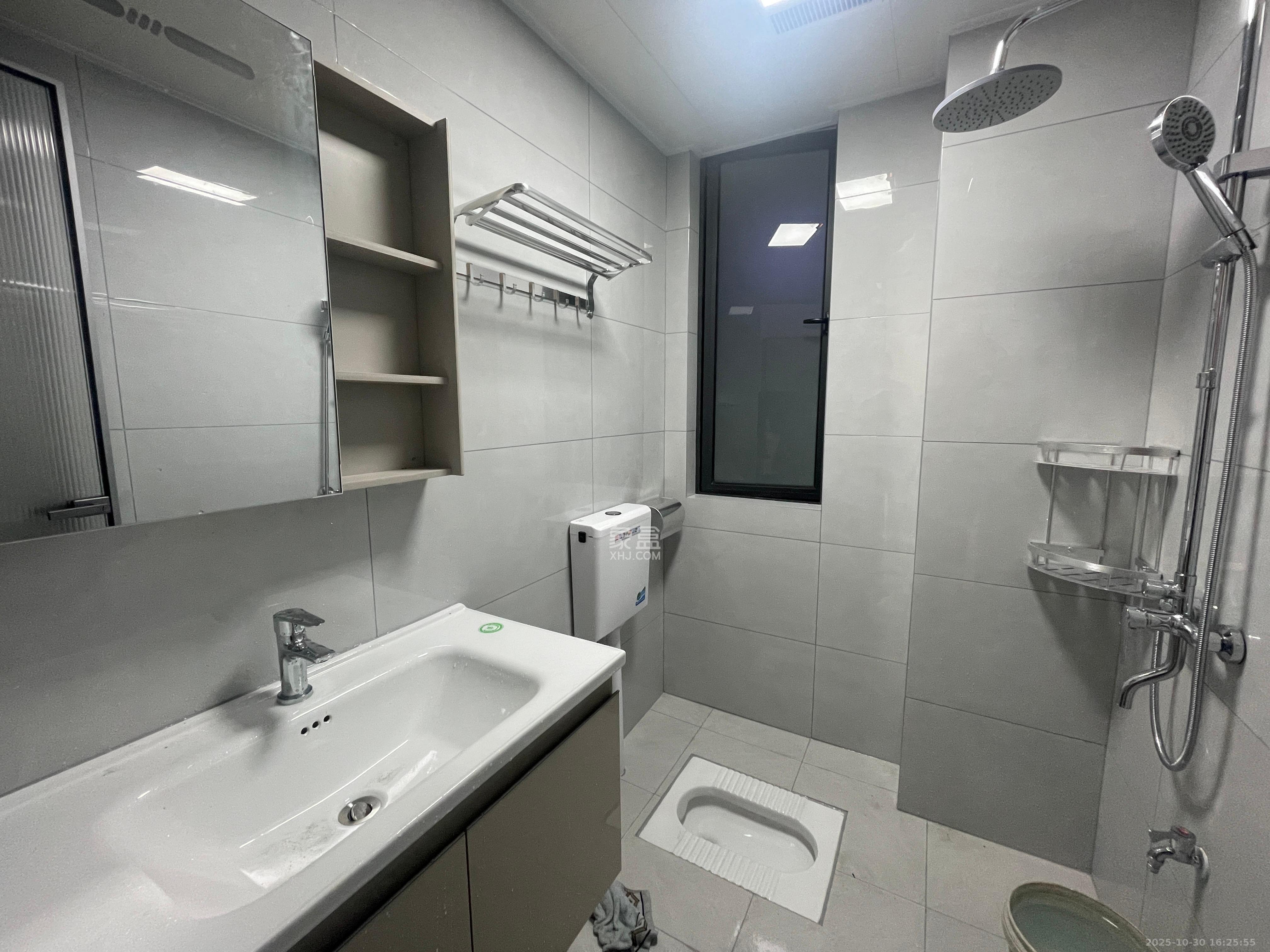 望远嘉苑  2室1厅1卫    2300.0元/月室内图