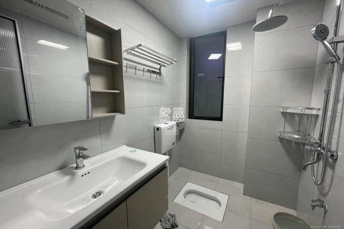 望远嘉苑 2室1厅1卫 2300.0元/月 望远嘉苑 2室1厅1卫 2300.0元/月室内图