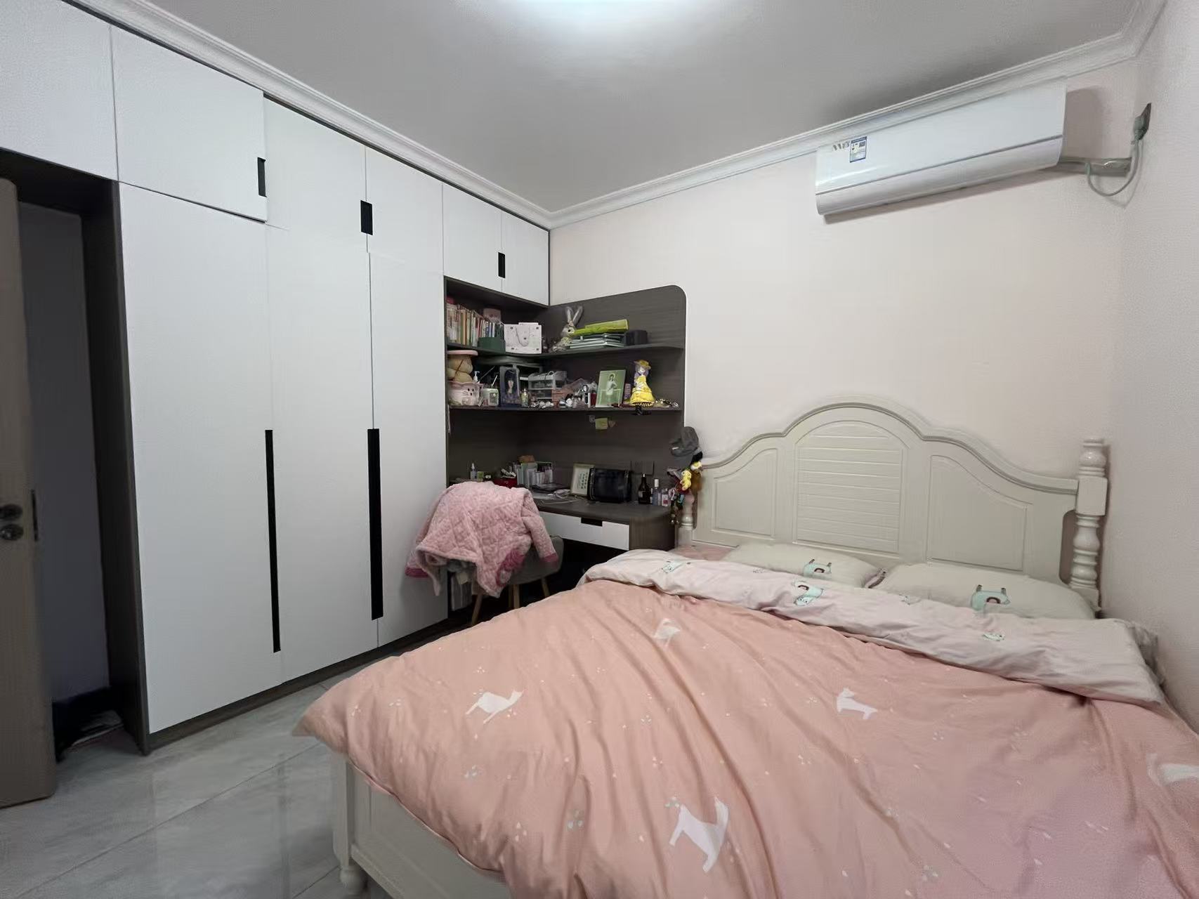 会龙山溪谷(住宅)  3室2厅2卫    65.8万 会龙山溪谷(住宅)  3室2厅2卫    65.8万客厅