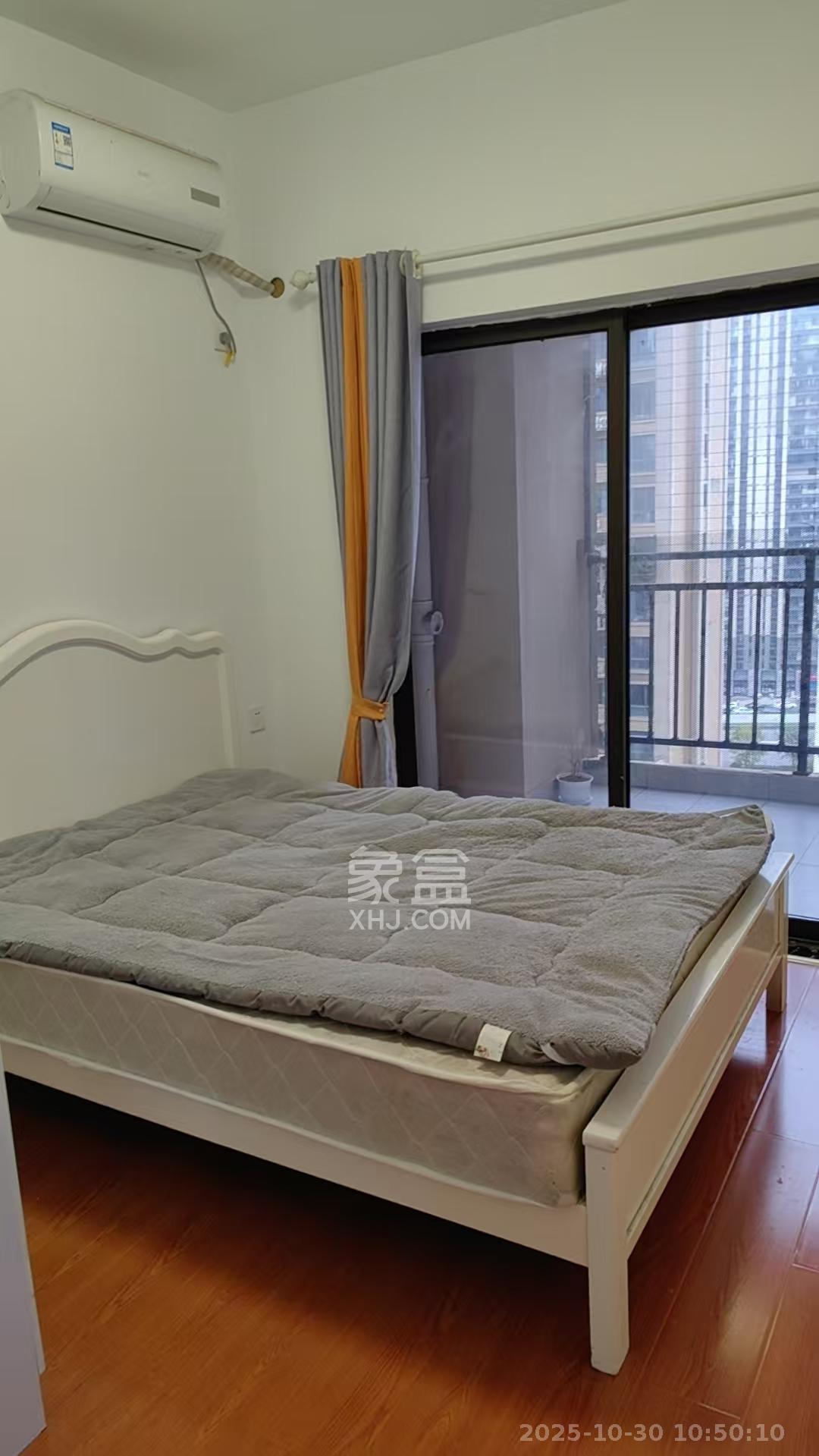 长燃新奥佳园  3室2厅2卫    2300.0元/月室内图